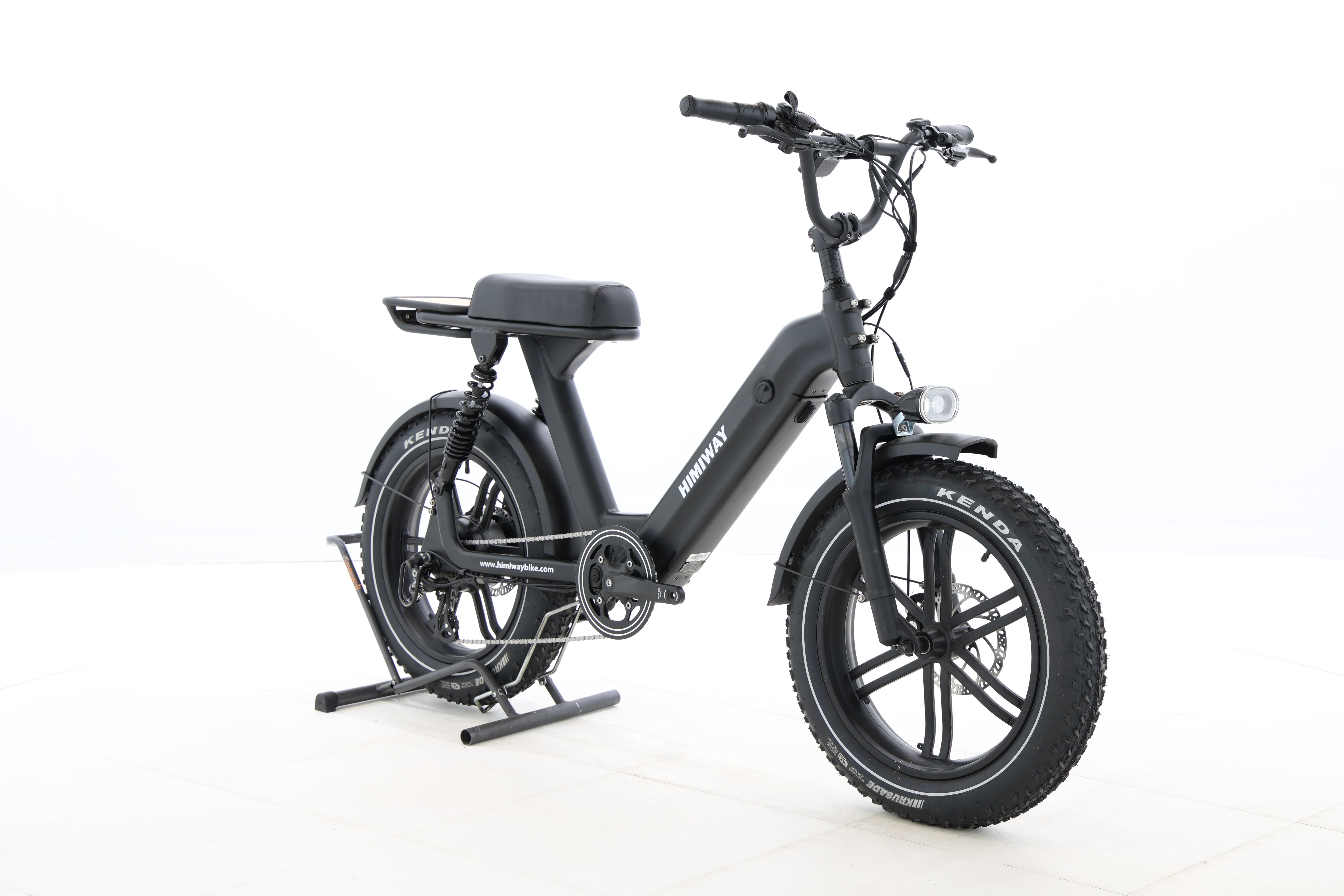 c2a17bc7-c6f9-4a1b-89b5-5c19d84ef862