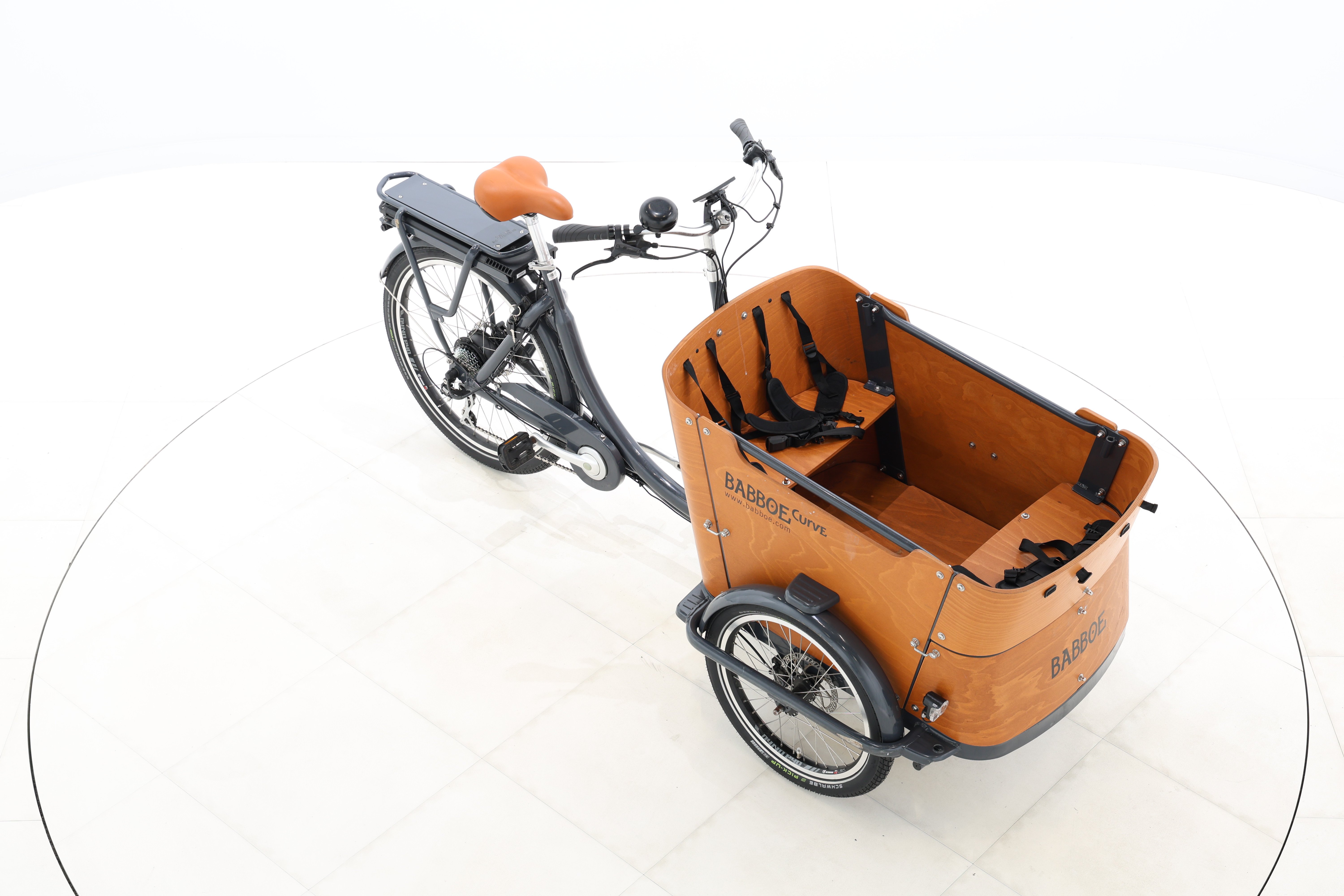 9b0fd4e0-b5dd-4235-bcfd-26590512e777