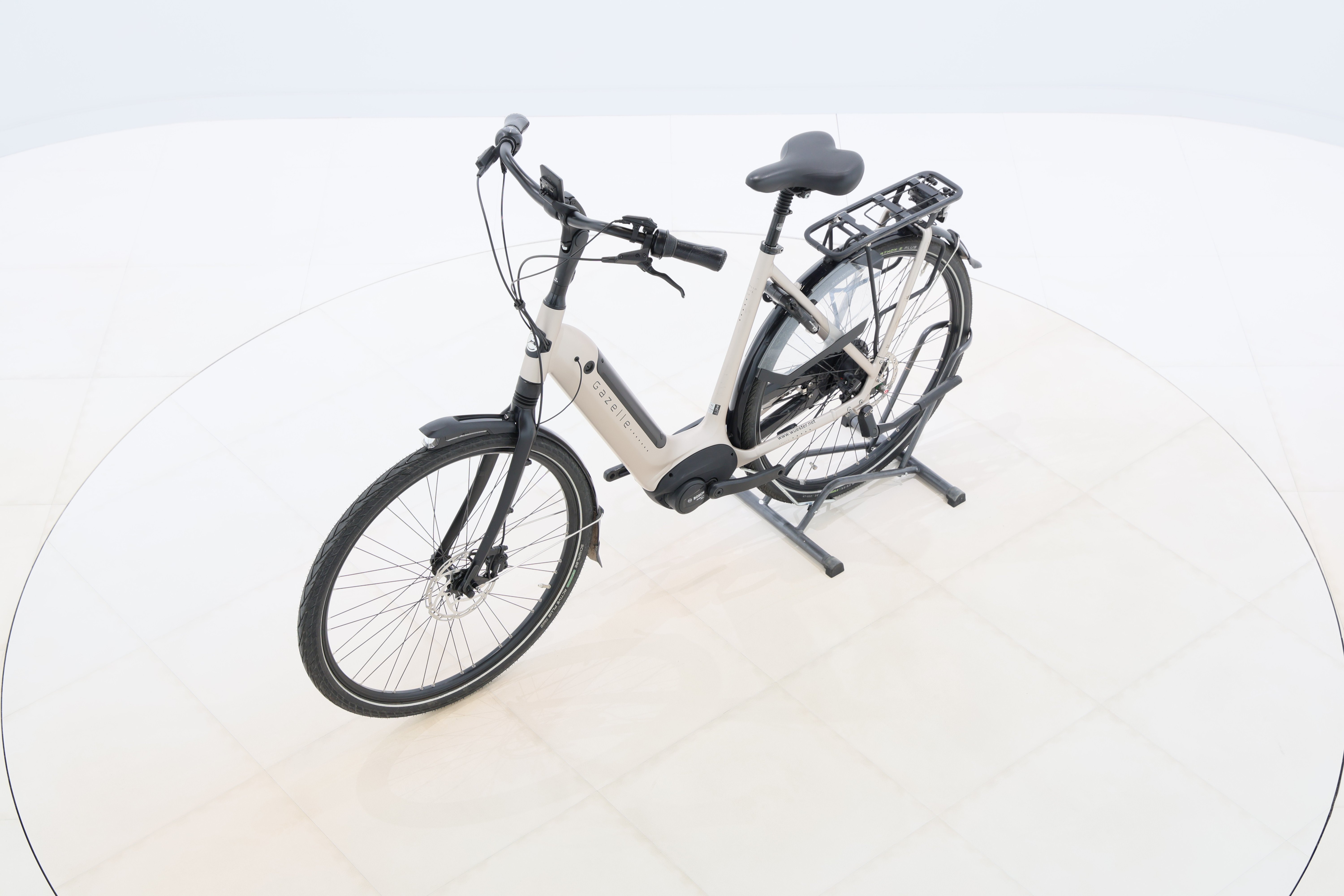 8ced20e8-a9ad-4c9e-bba4-2017963fc40e