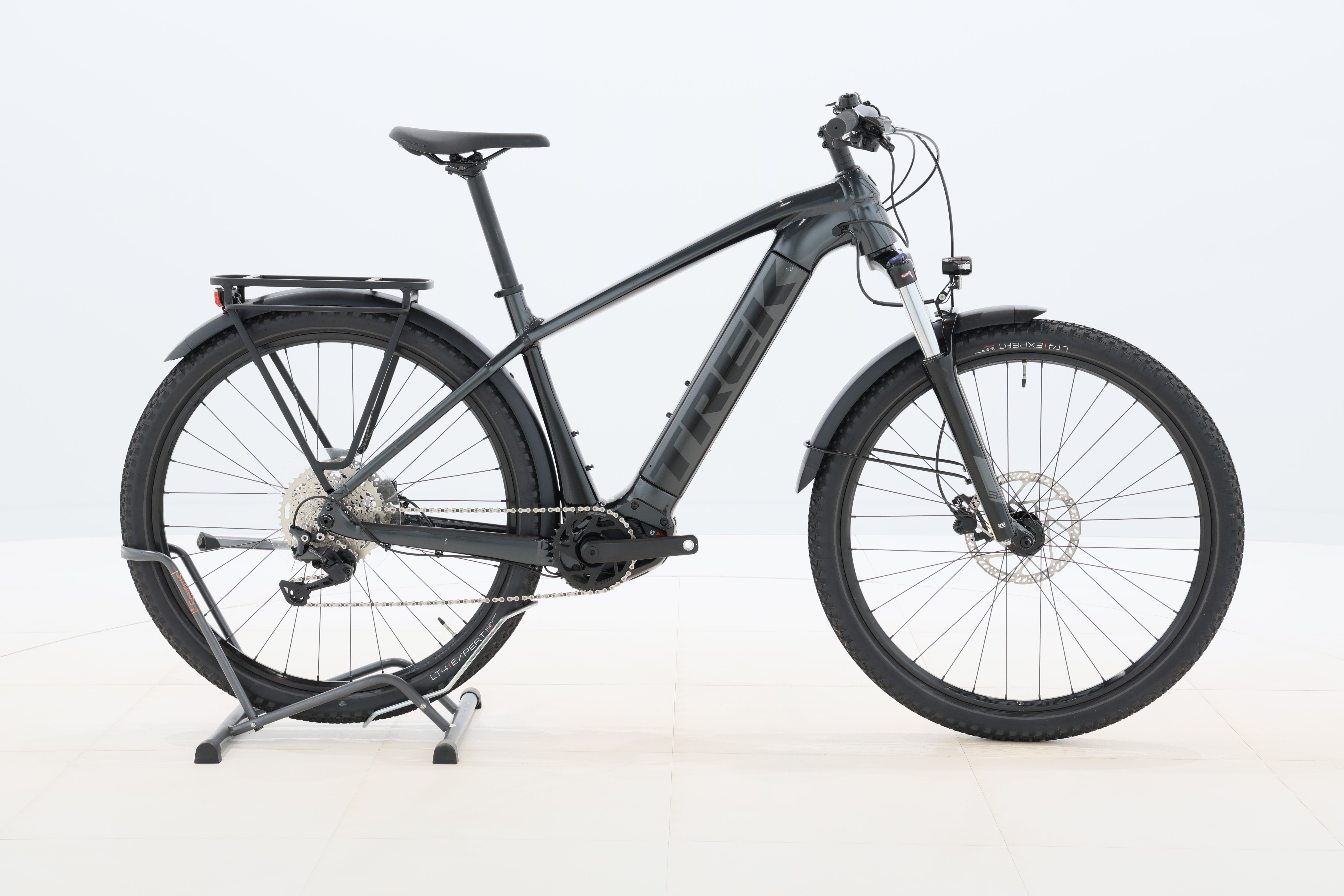 0ef5b331-0da8-4a1a-b070-585caa790a78