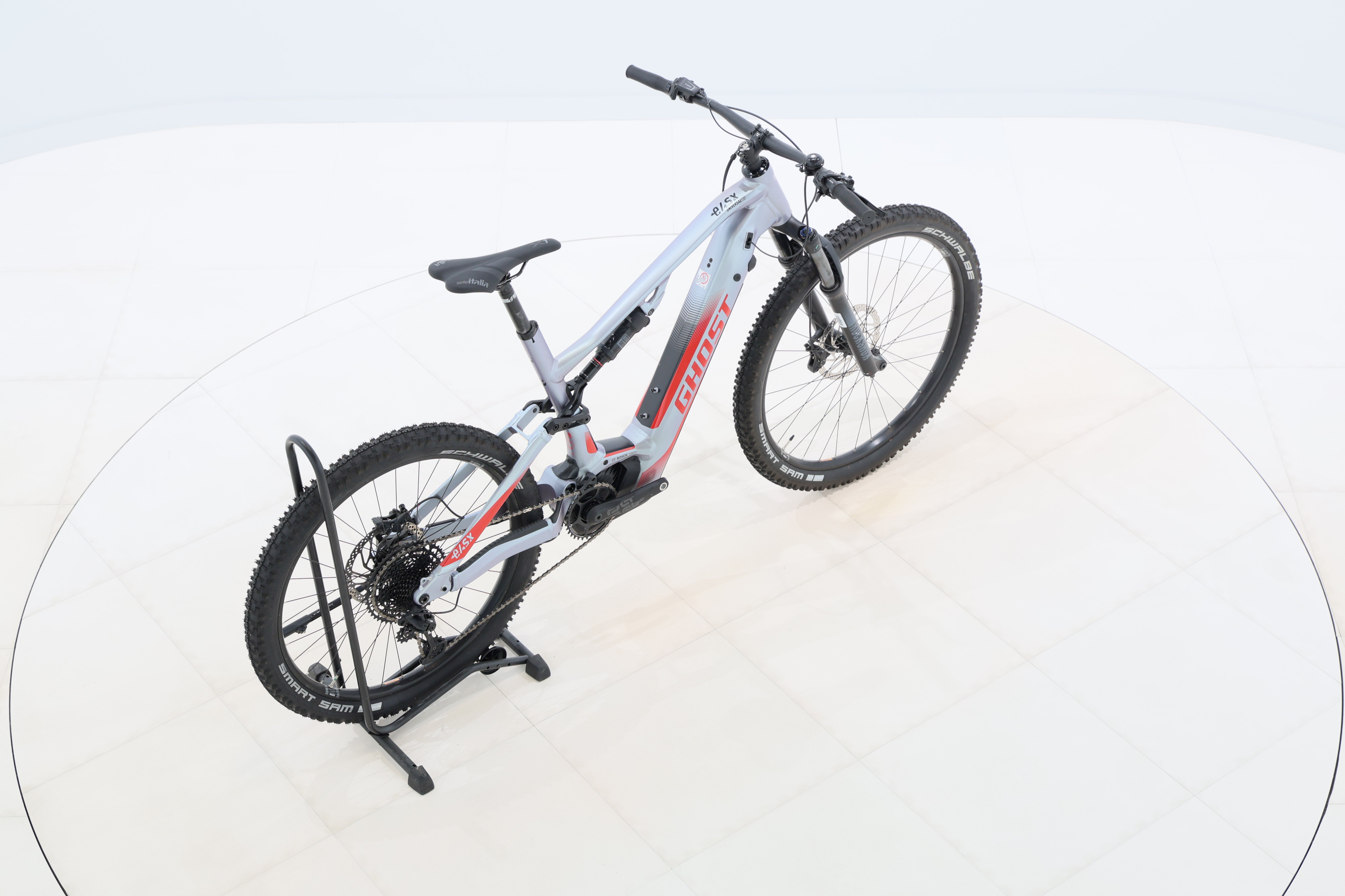 e43e10b7-3cc9-4f96-ad73-db01b7a49ae8