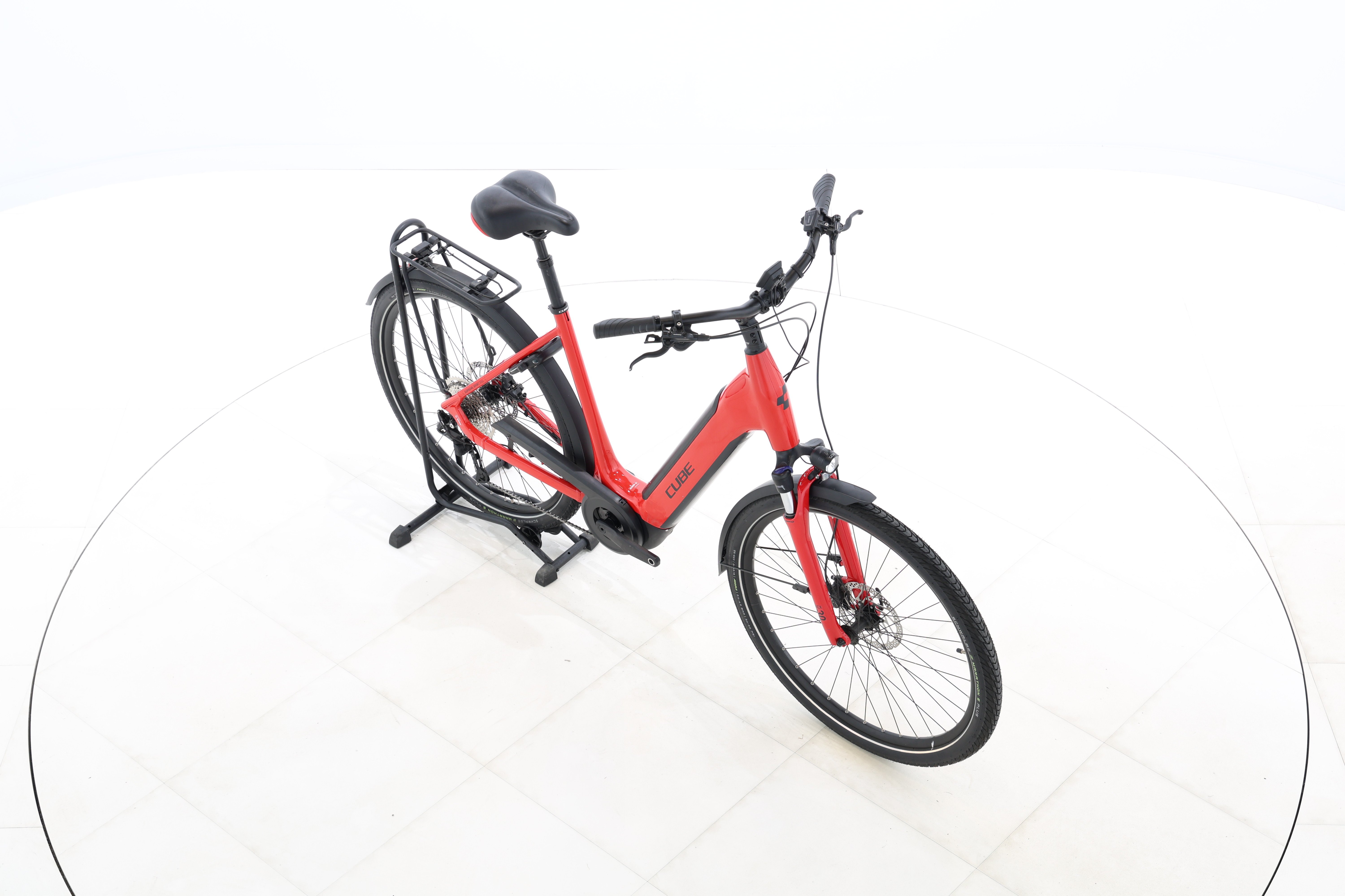 ccf7a5cf-1e2a-471d-8f2f-c43e95a9d8a3