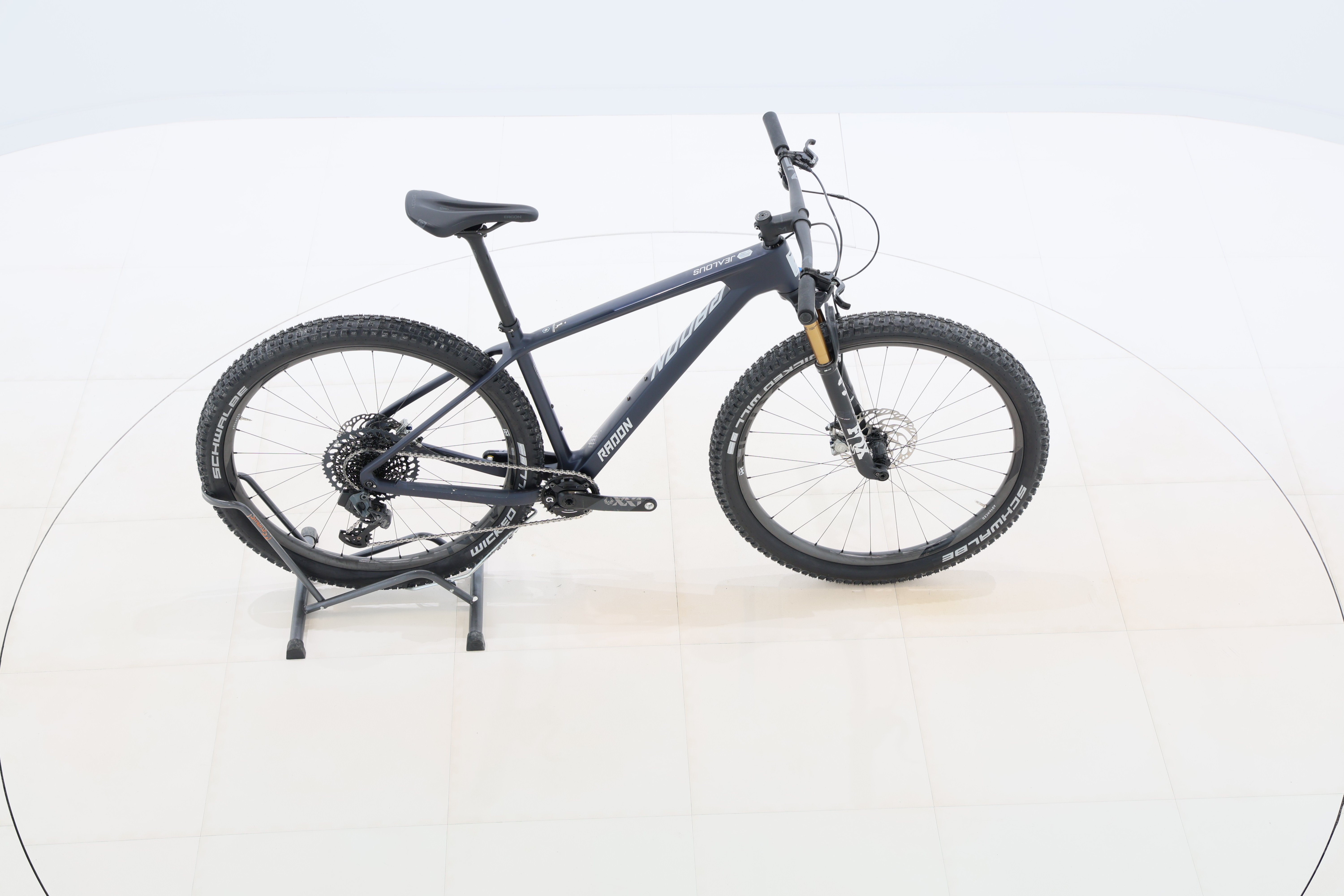 da5fb605-fe5c-4c55-8cc9-e9121347fc9f