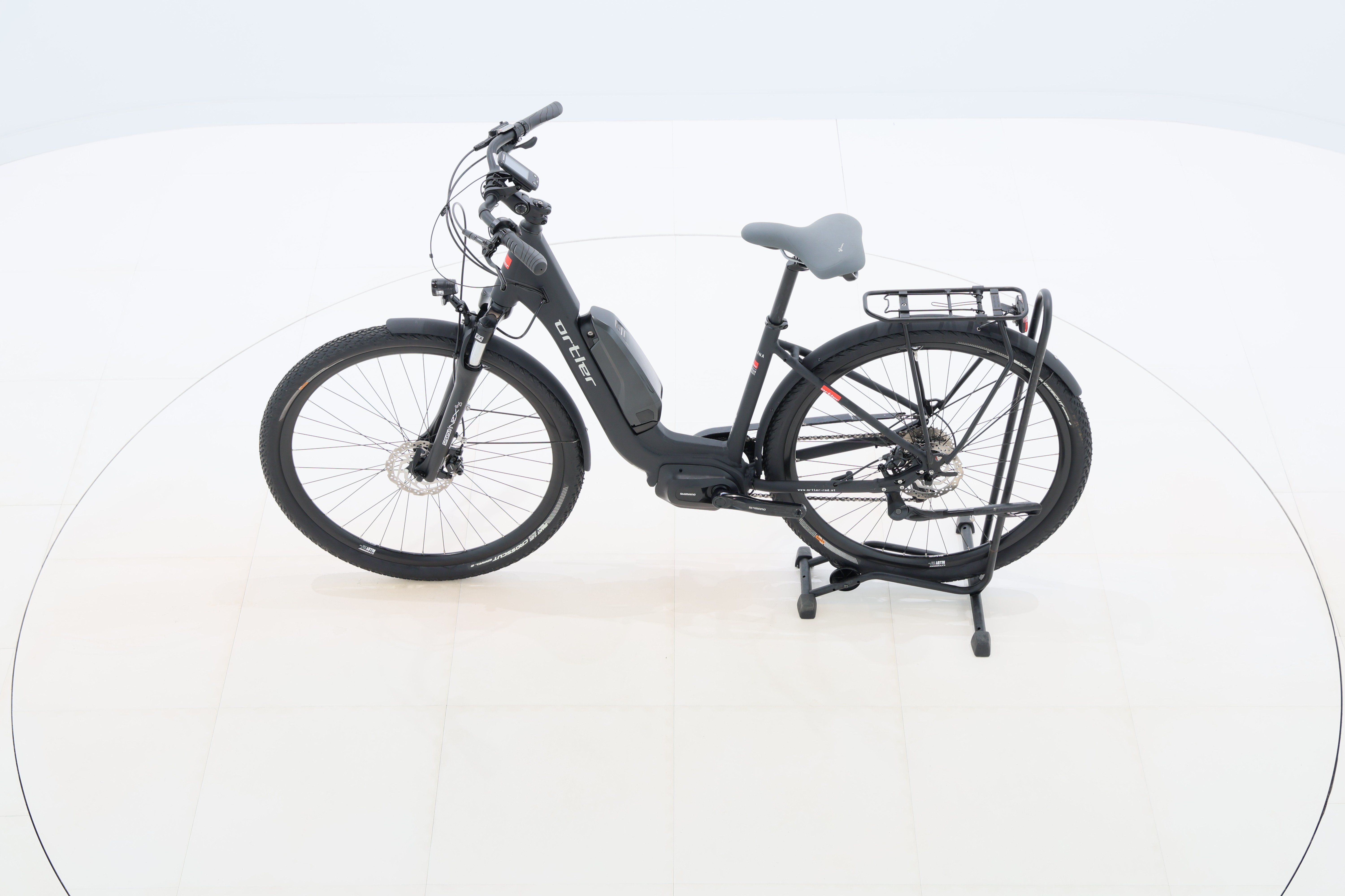 f1a9686d-09e9-40ab-9d61-1316dcfb151b