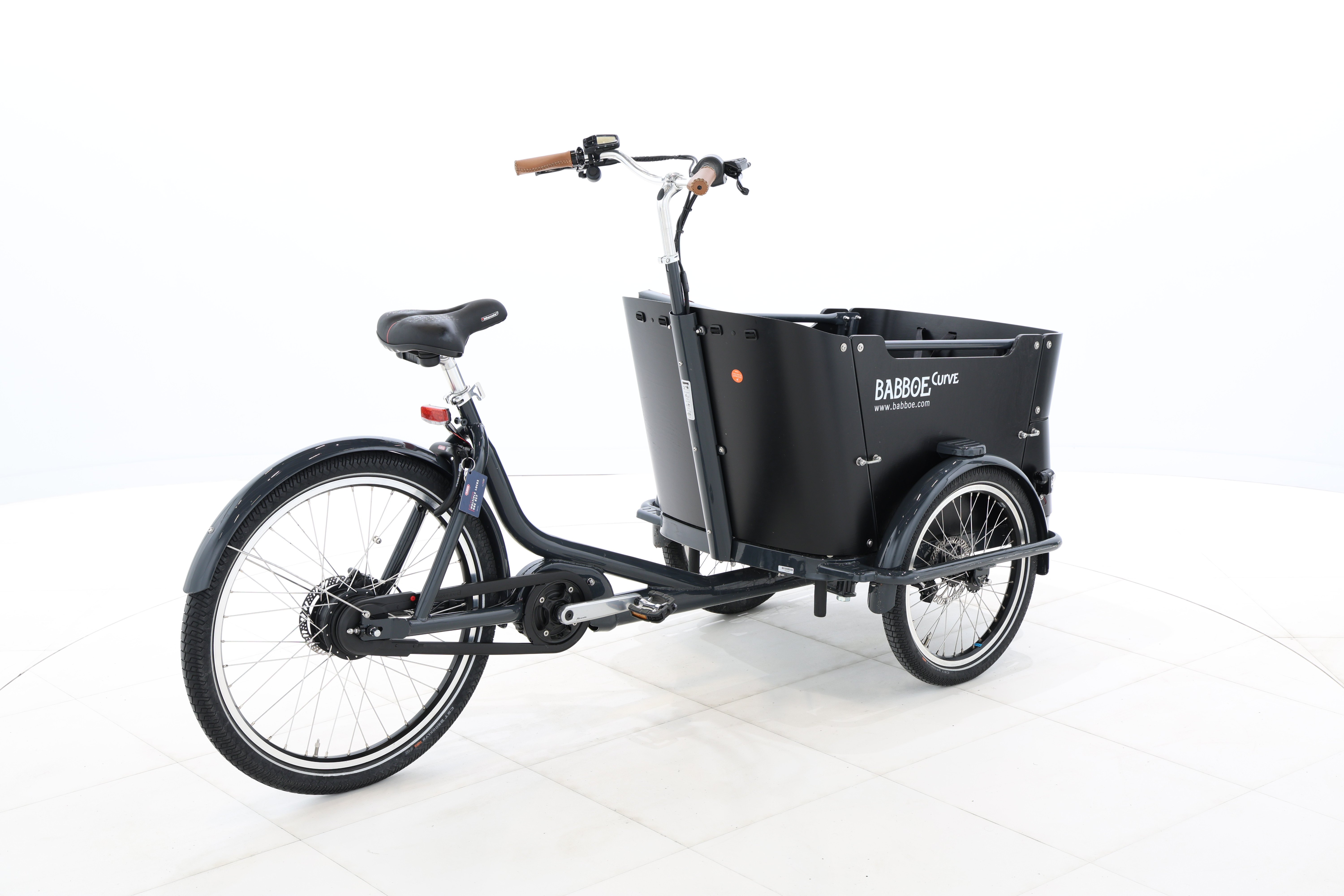 8ba16152-3525-4880-bbba-68c0a6f1b675