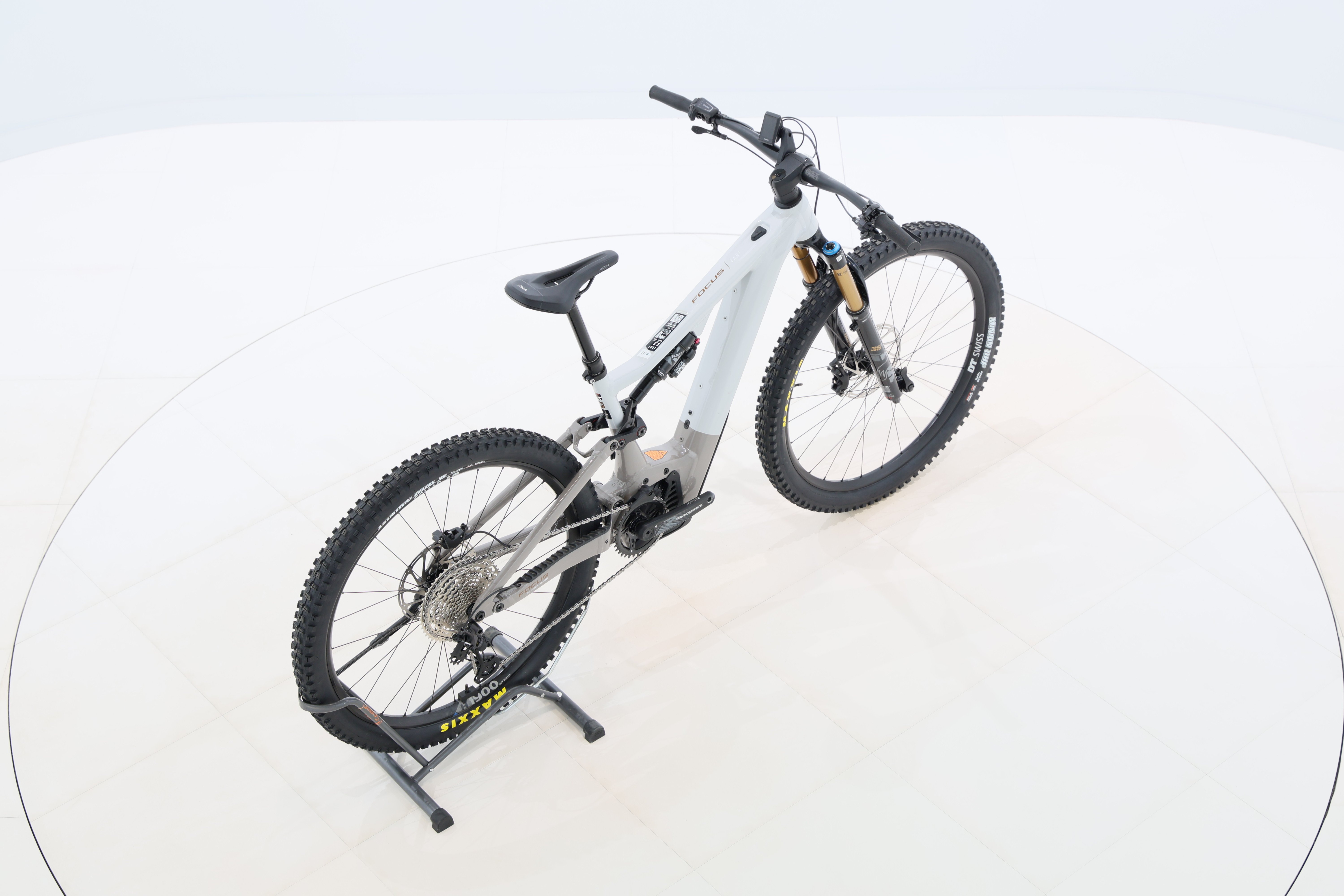 d09b02ad-0406-4da2-a0e9-c732317555b0