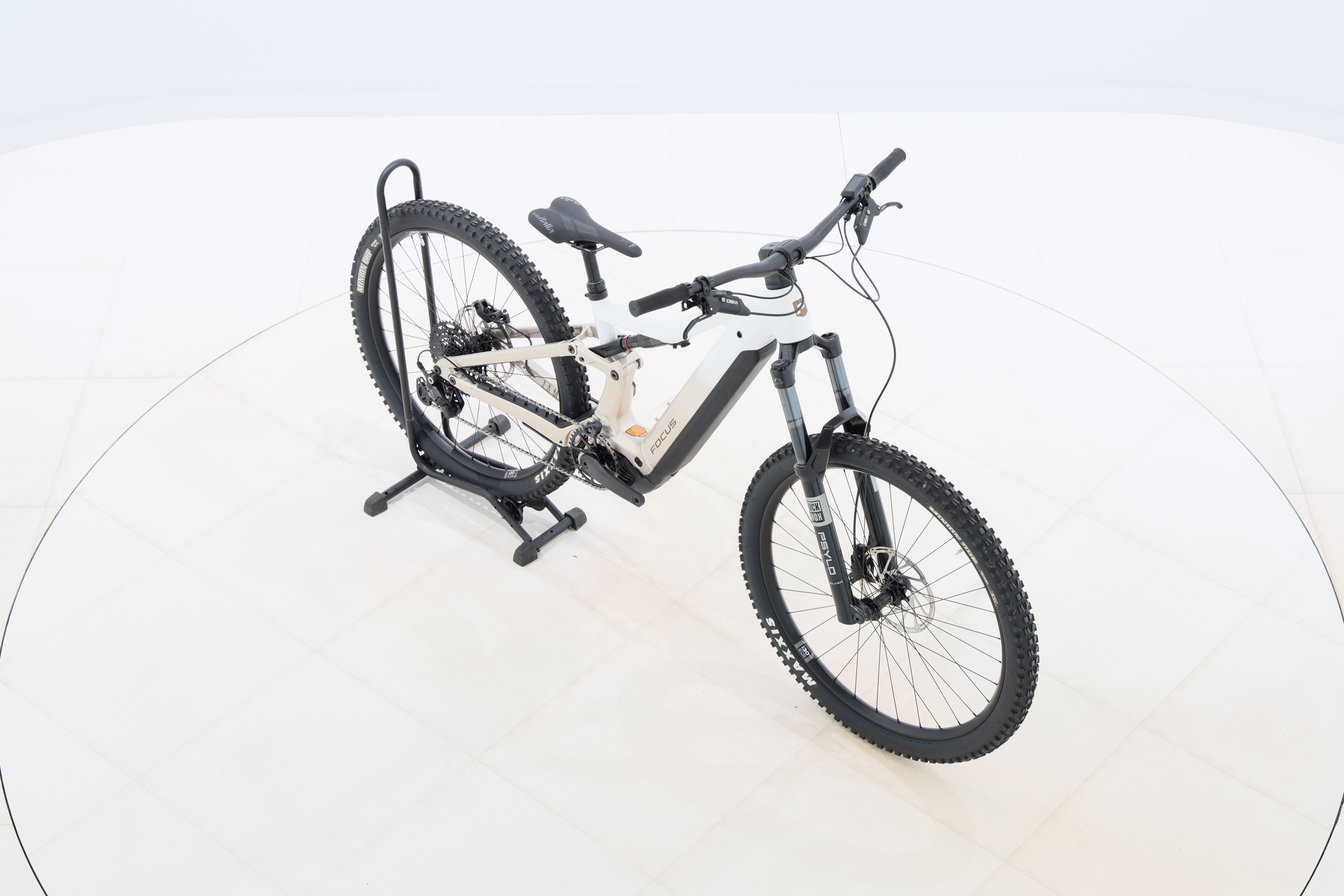 dd34226e-4a16-4903-9d12-ffe6ba60e637