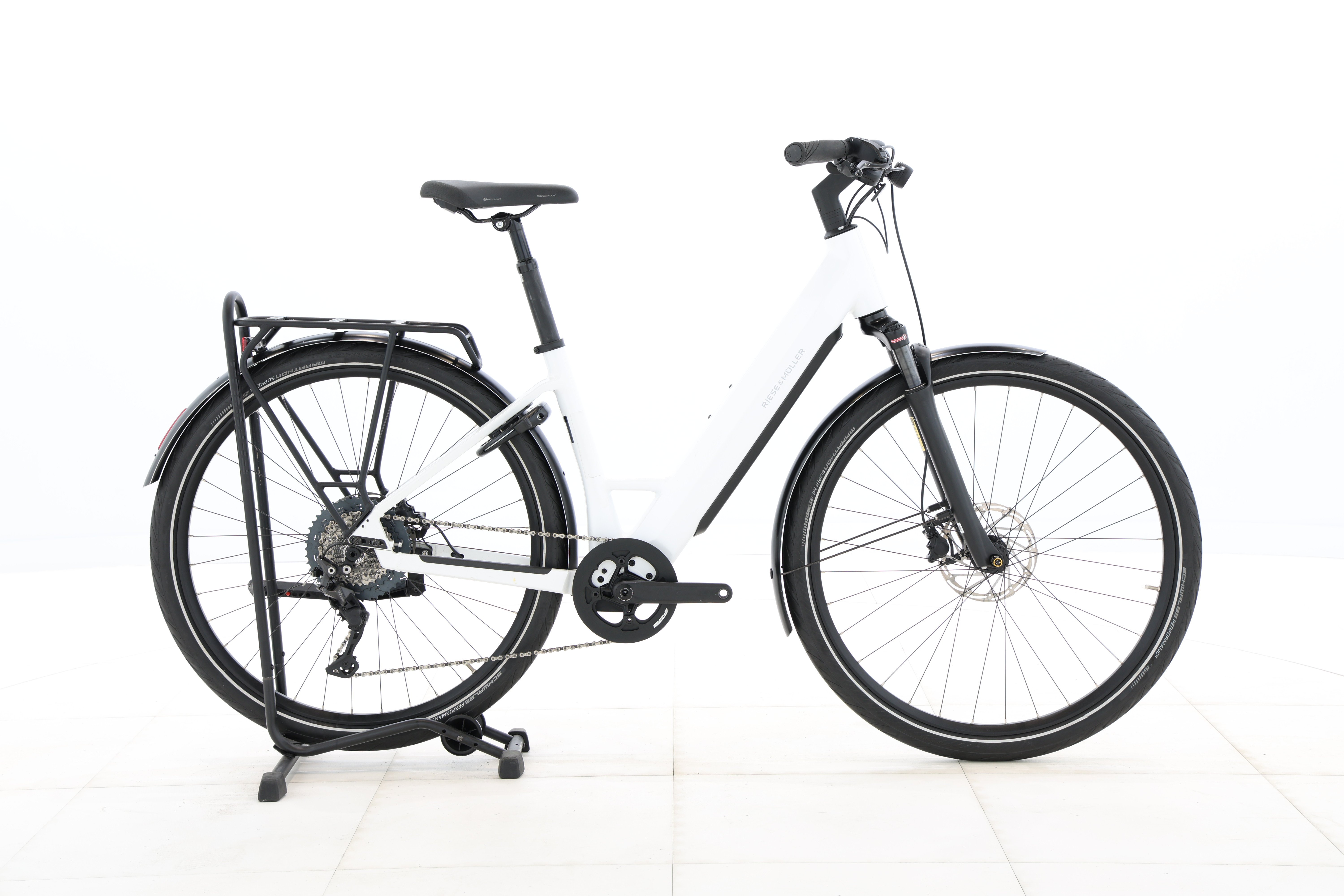 82d37472-5366-4e41-9f87-fe04979faa75