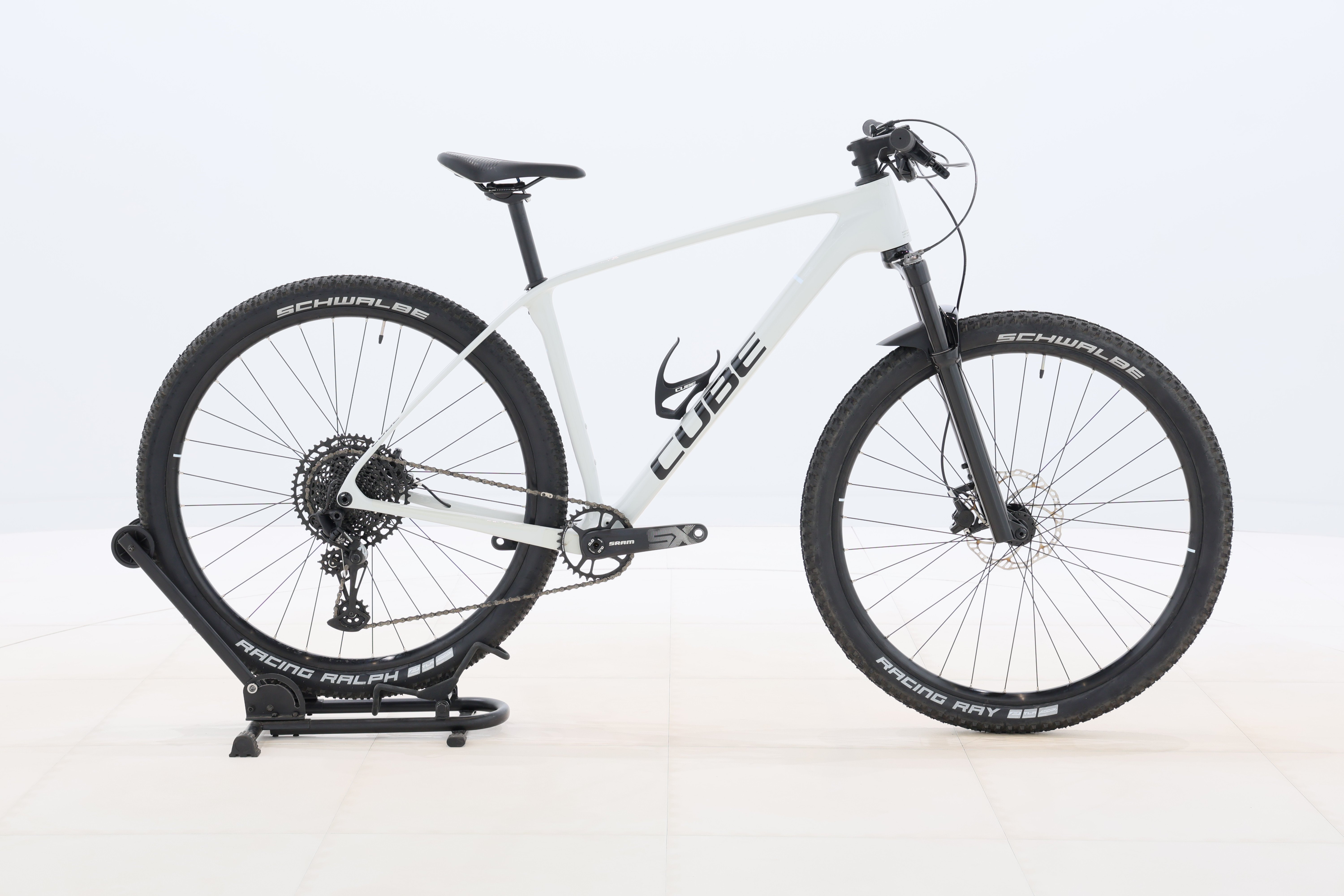 a813fea9-449d-4bd5-9866-c17abbff134d