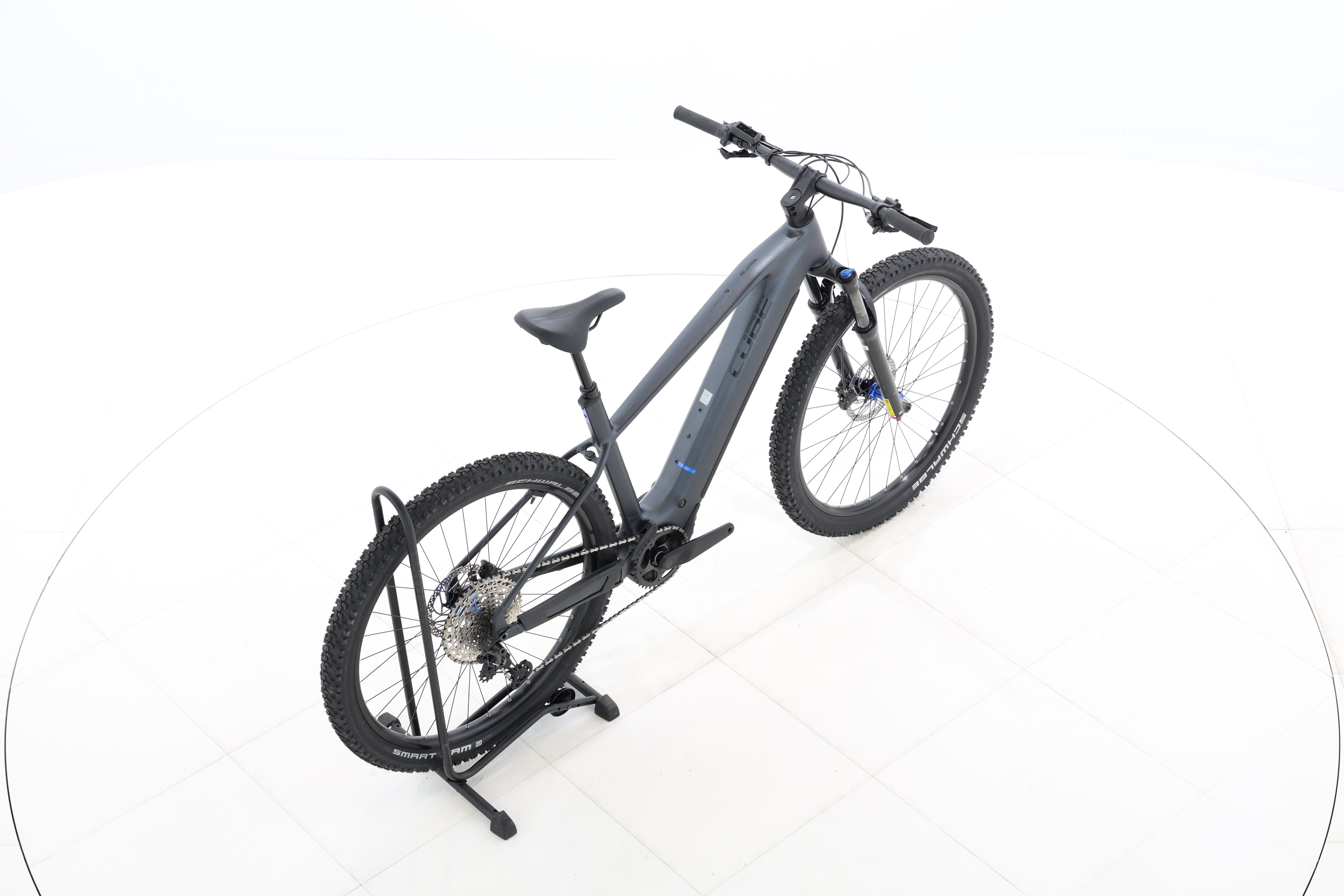 b033646a-bbfa-4803-9b15-8549c879c035