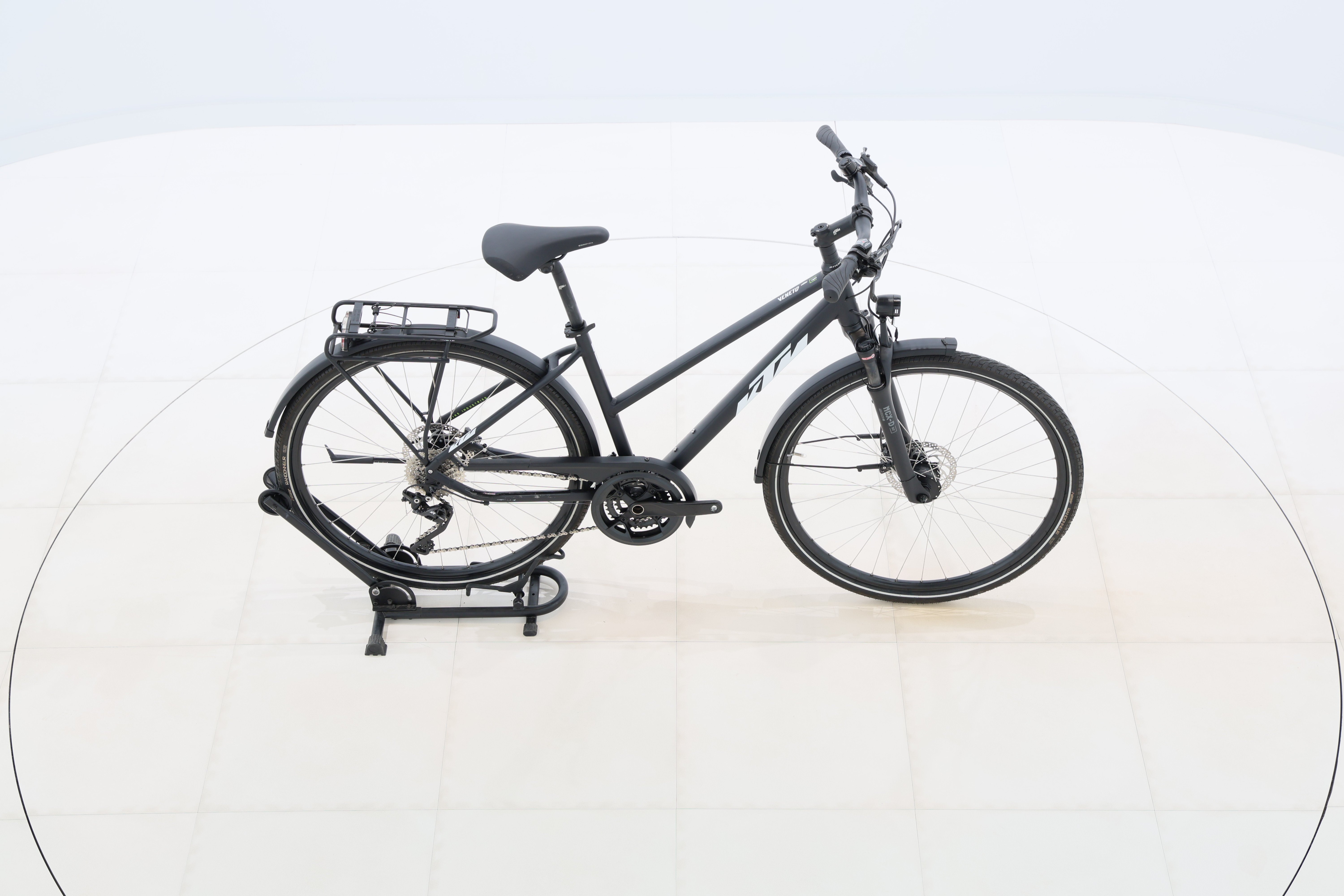 d30a0055-f723-46e1-8310-bf298216fcdf