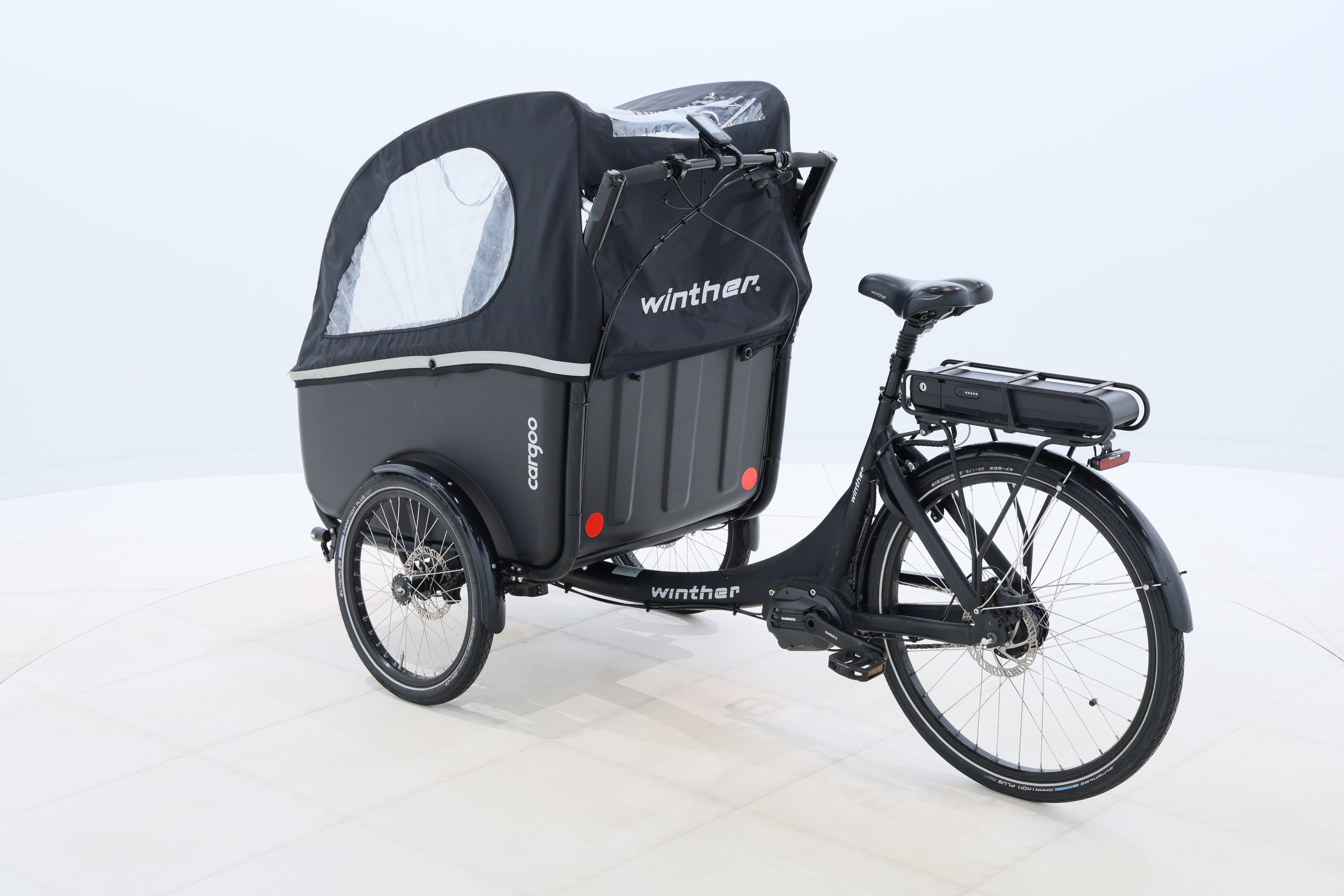 c9926488-d5d8-4e80-8968-53203235fe4c