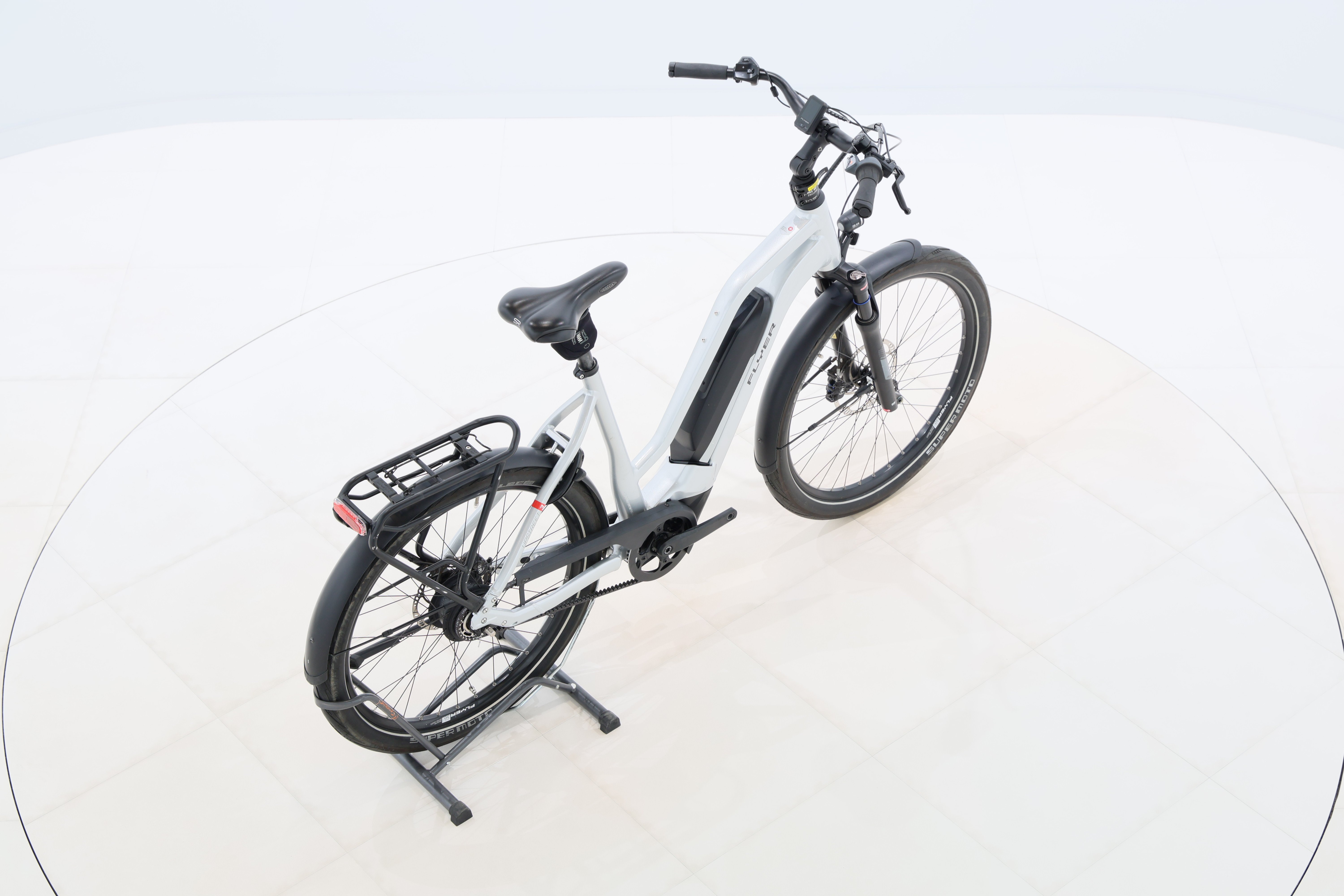 9f02f1c7-6396-4b17-9bb8-540d5c8b9cde