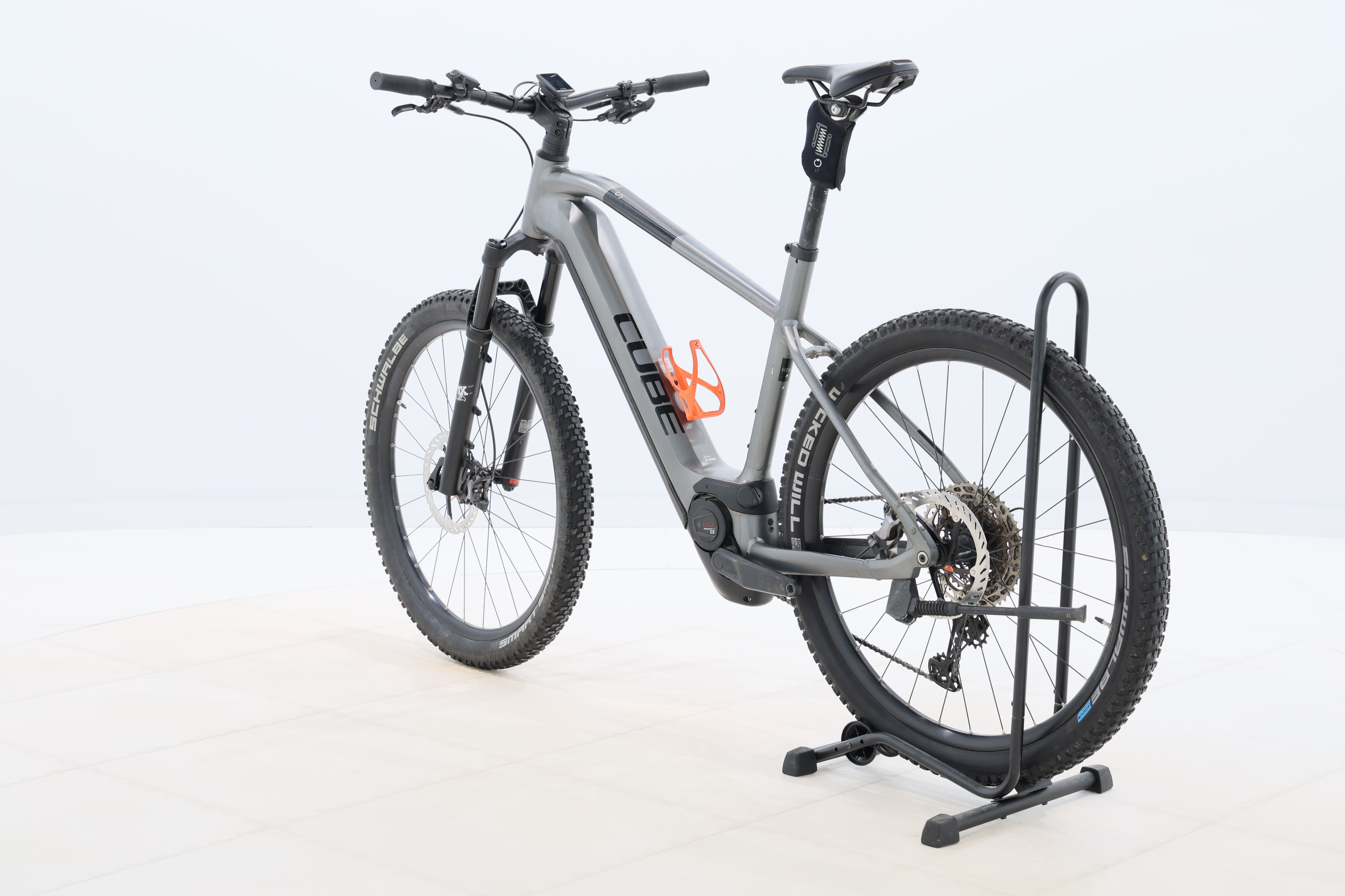 e6764df6-a9e1-4aec-b790-94704ea61558