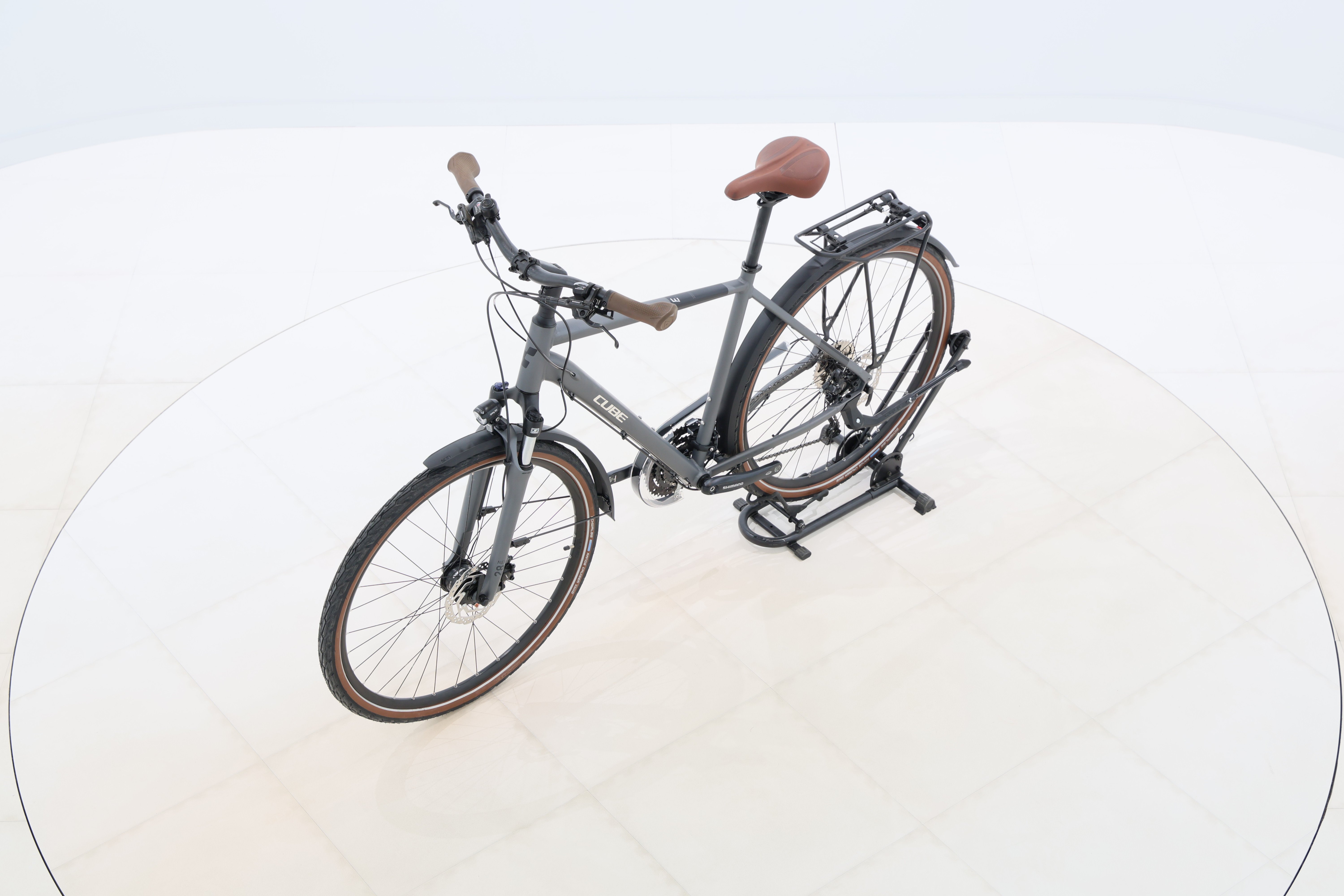 563e2726-d991-4c52-8c6e-b290640a4bae