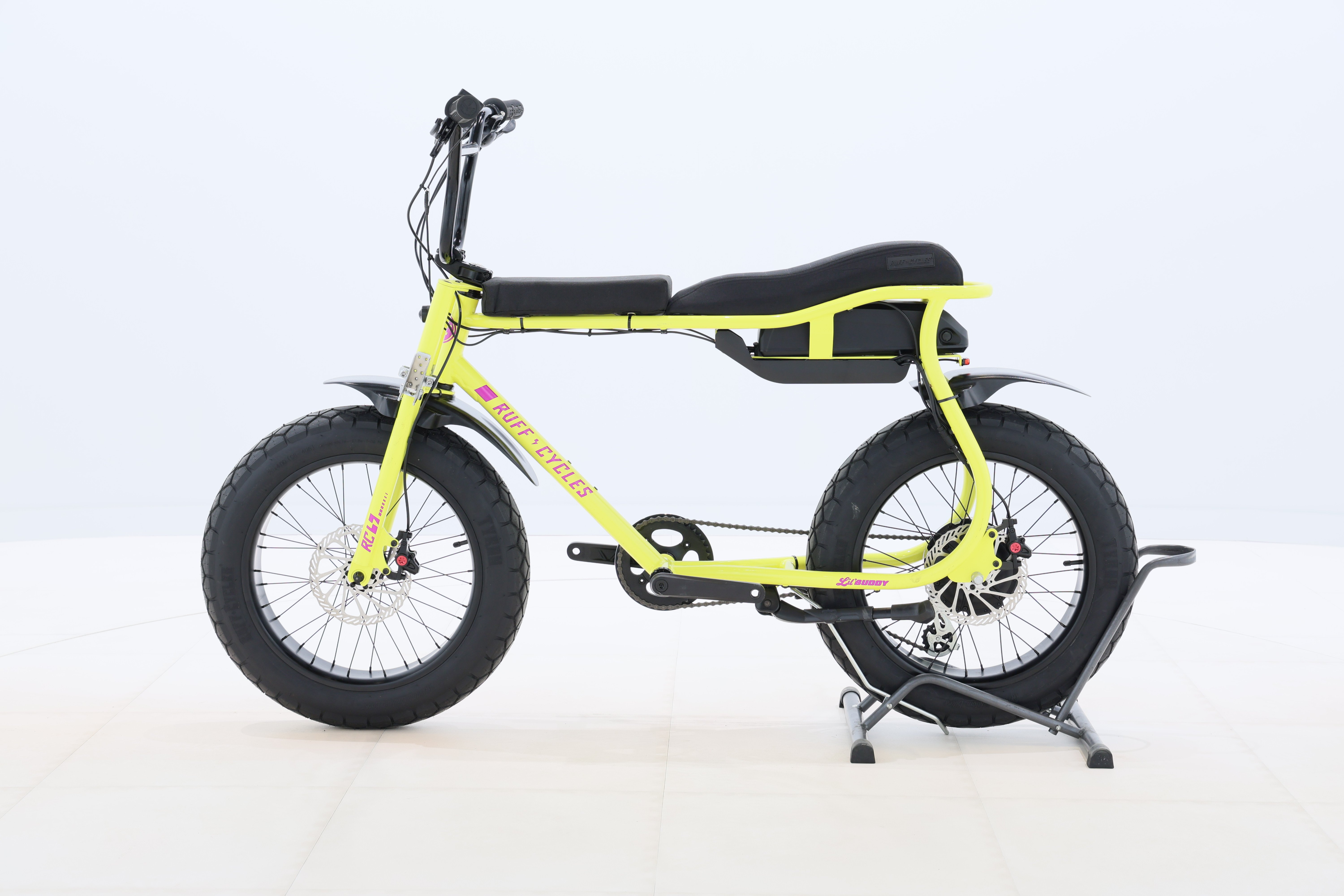 96a4ec7c-9ff6-4e48-9bdc-6345f1589d34