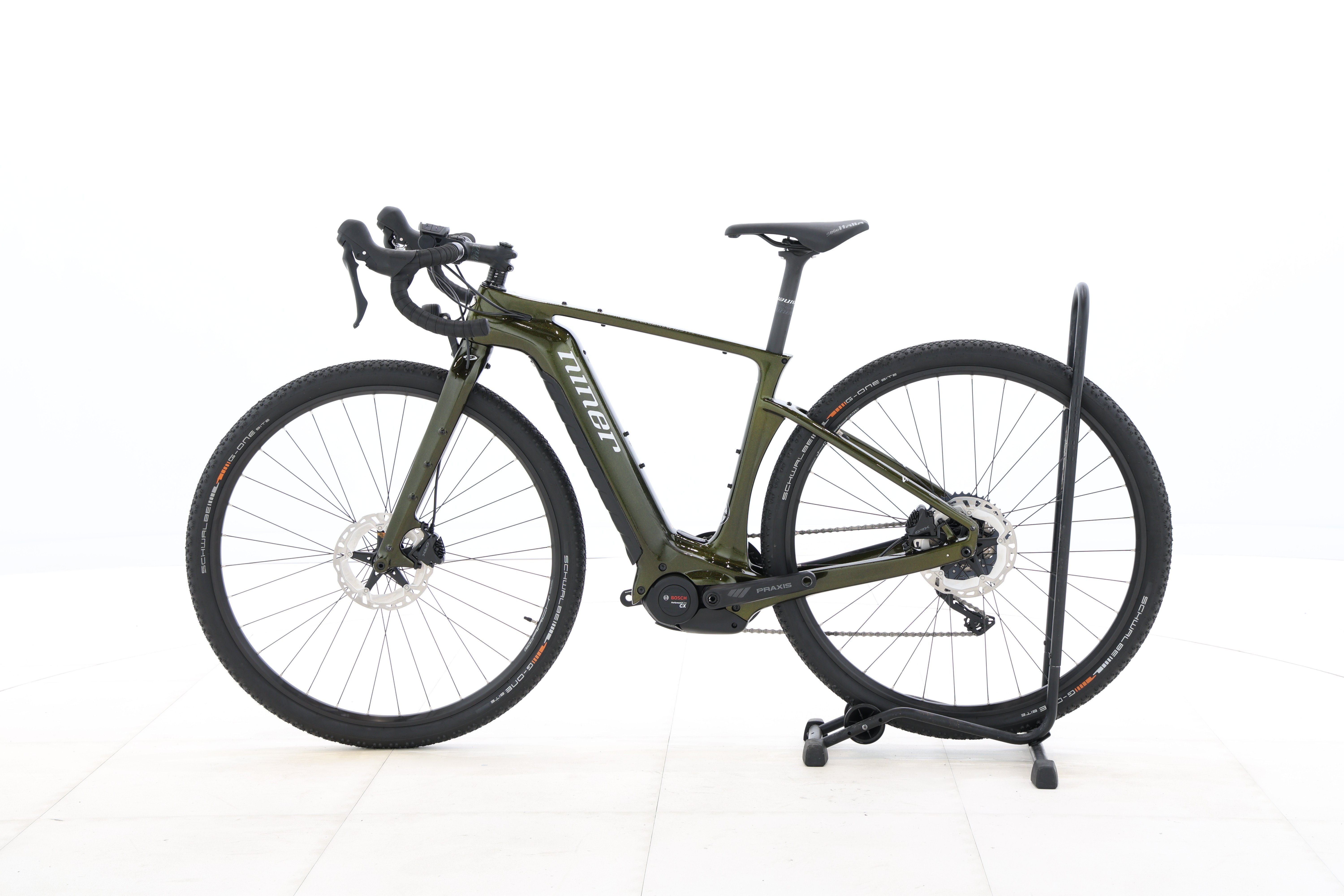 42a5ebe9-305d-4677-8163-bc406cb60168