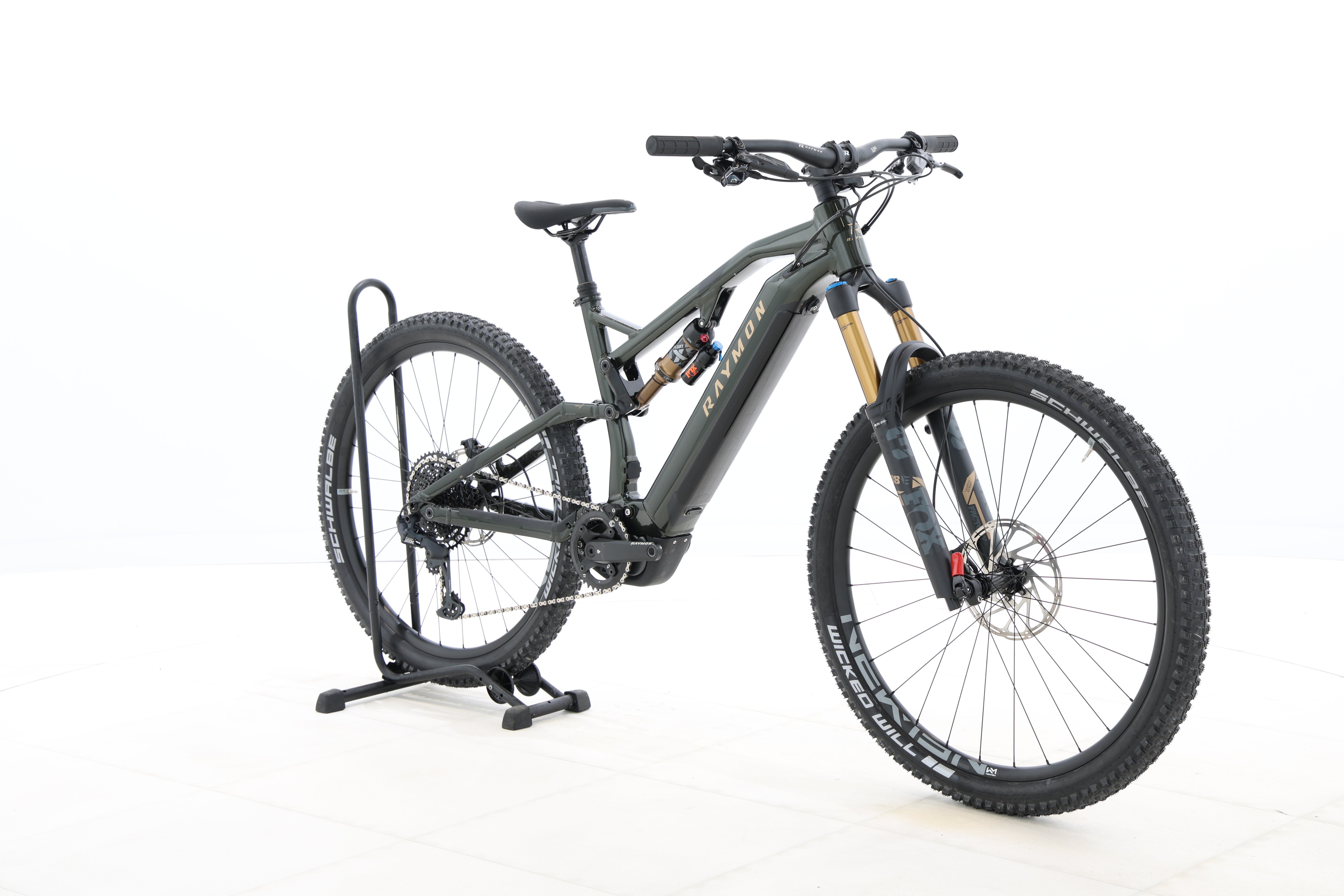 c727fe45-e631-4298-a1f1-1782fc09cd10