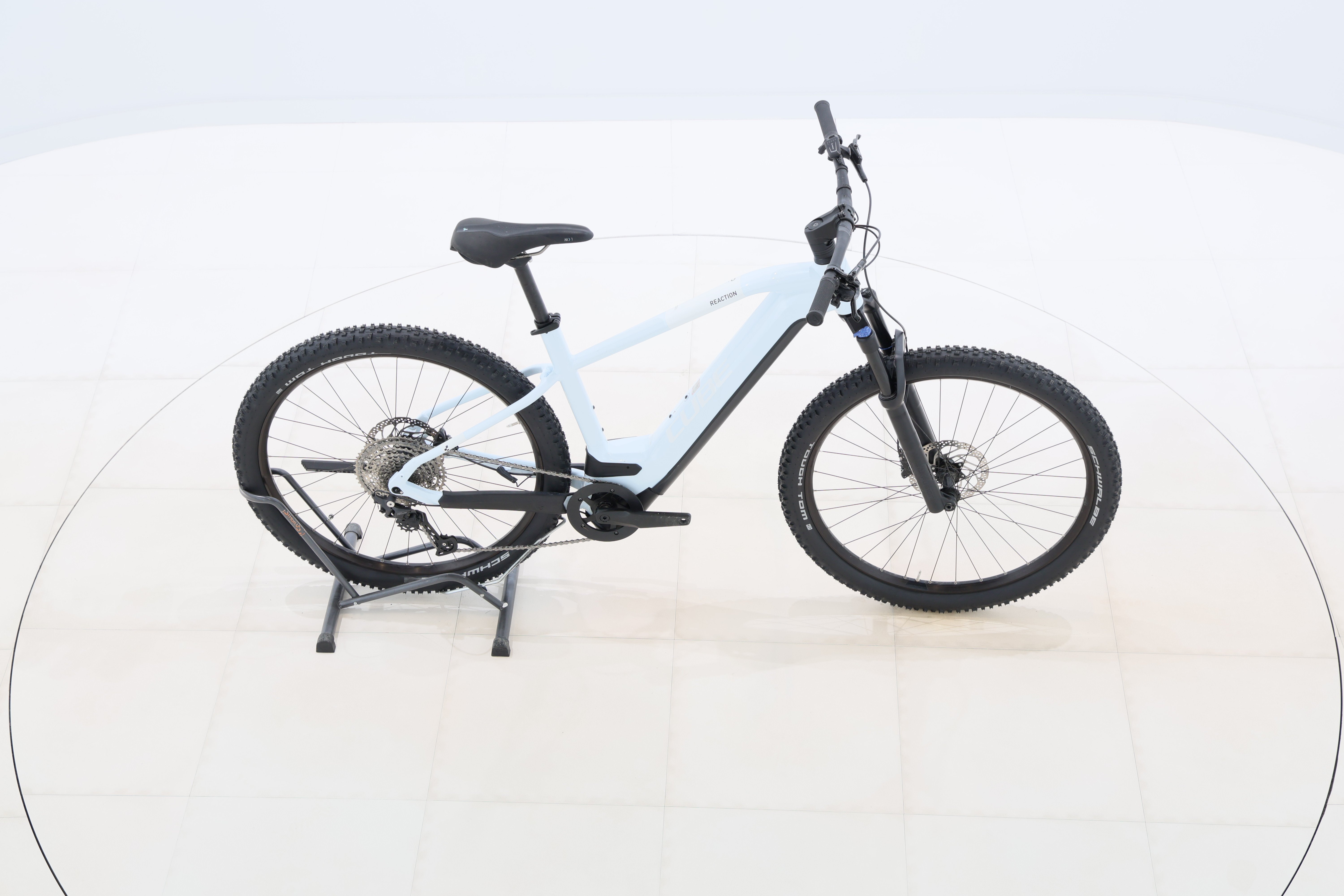 c01e0e31-7296-40fc-8be1-52065c1f3618