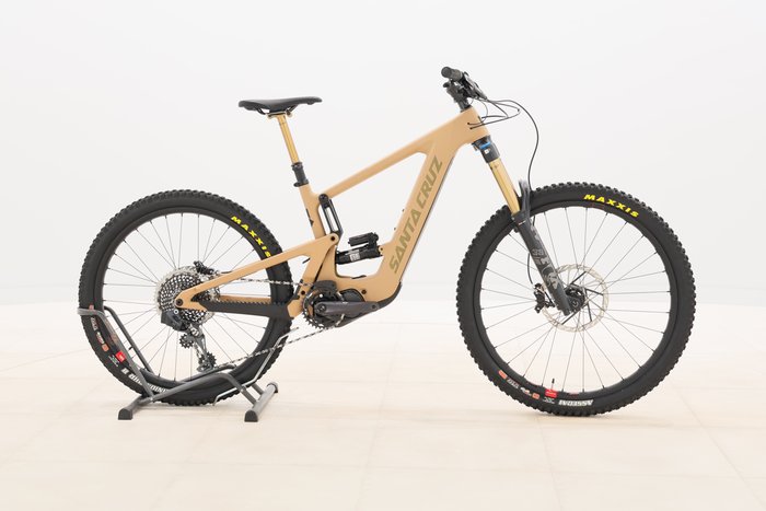 Santa Cruz BULLIT X01 AXS RSV / CARBON CC 2024