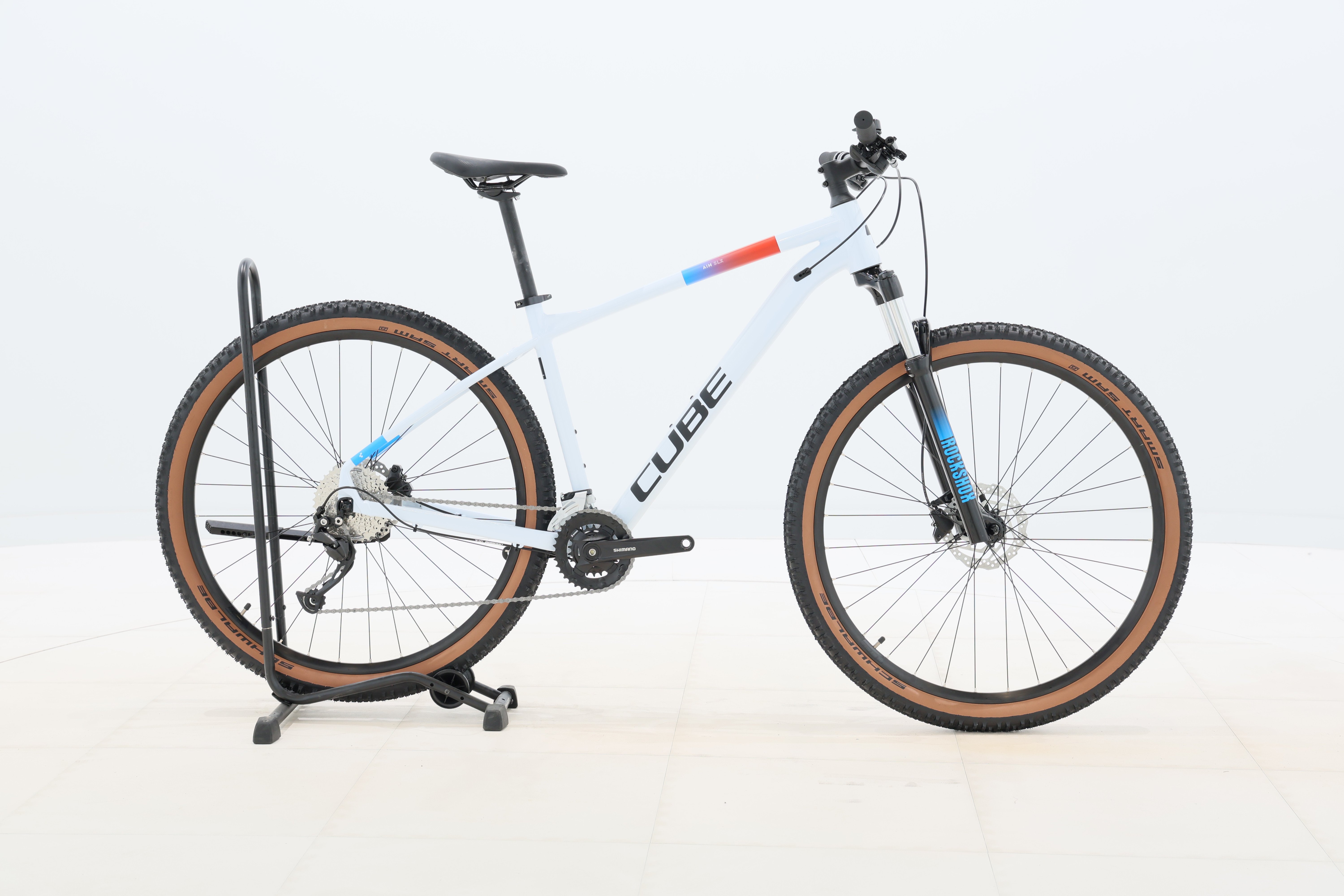 03b65bcc-c28b-43c9-8460-0923890ce536