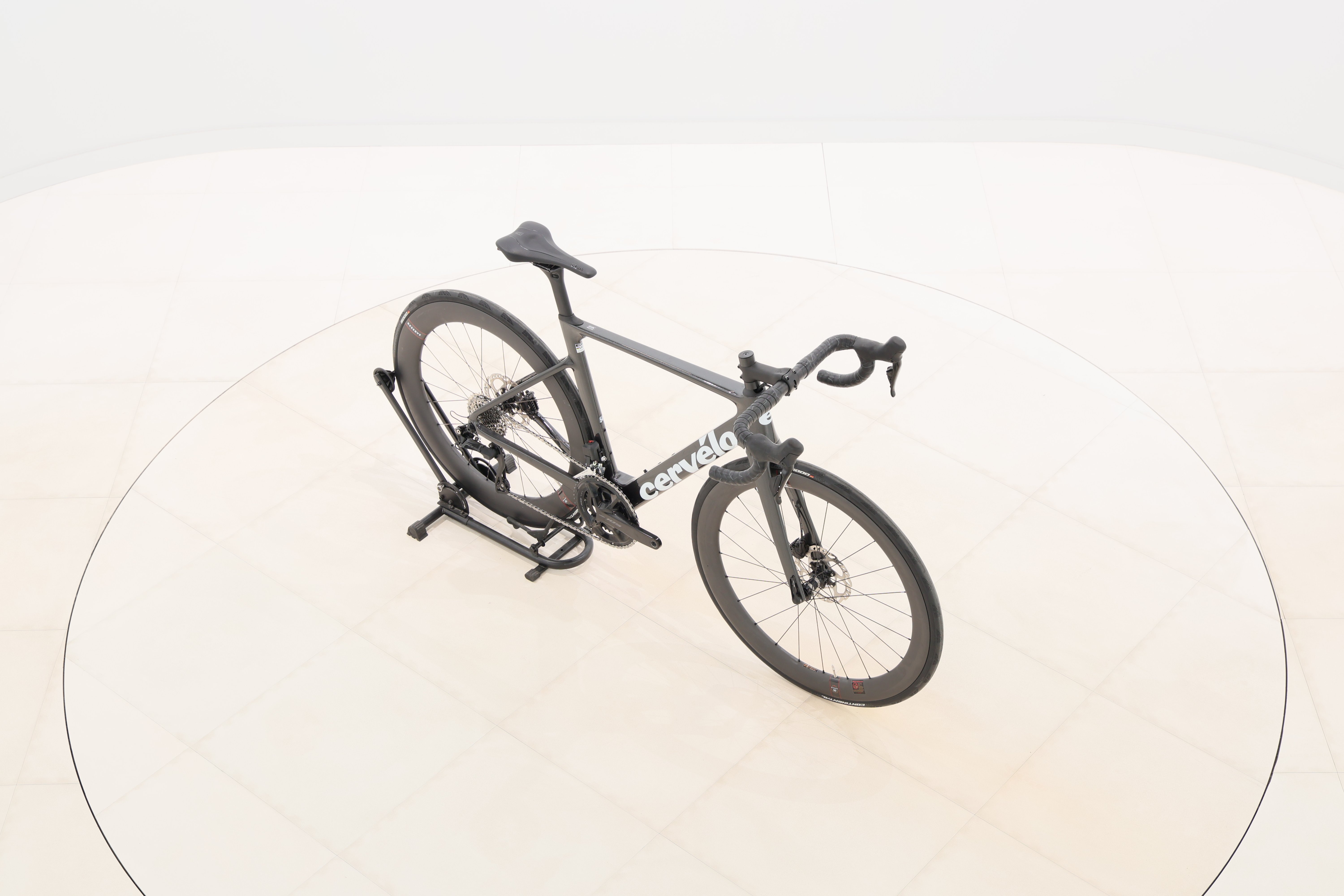 5b0b89a7-90e3-4bbd-a90d-3d880200ba20