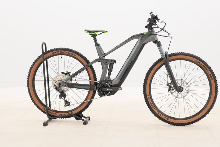 Cube STEREO HYBRID 140 HPC RACE 625 2022