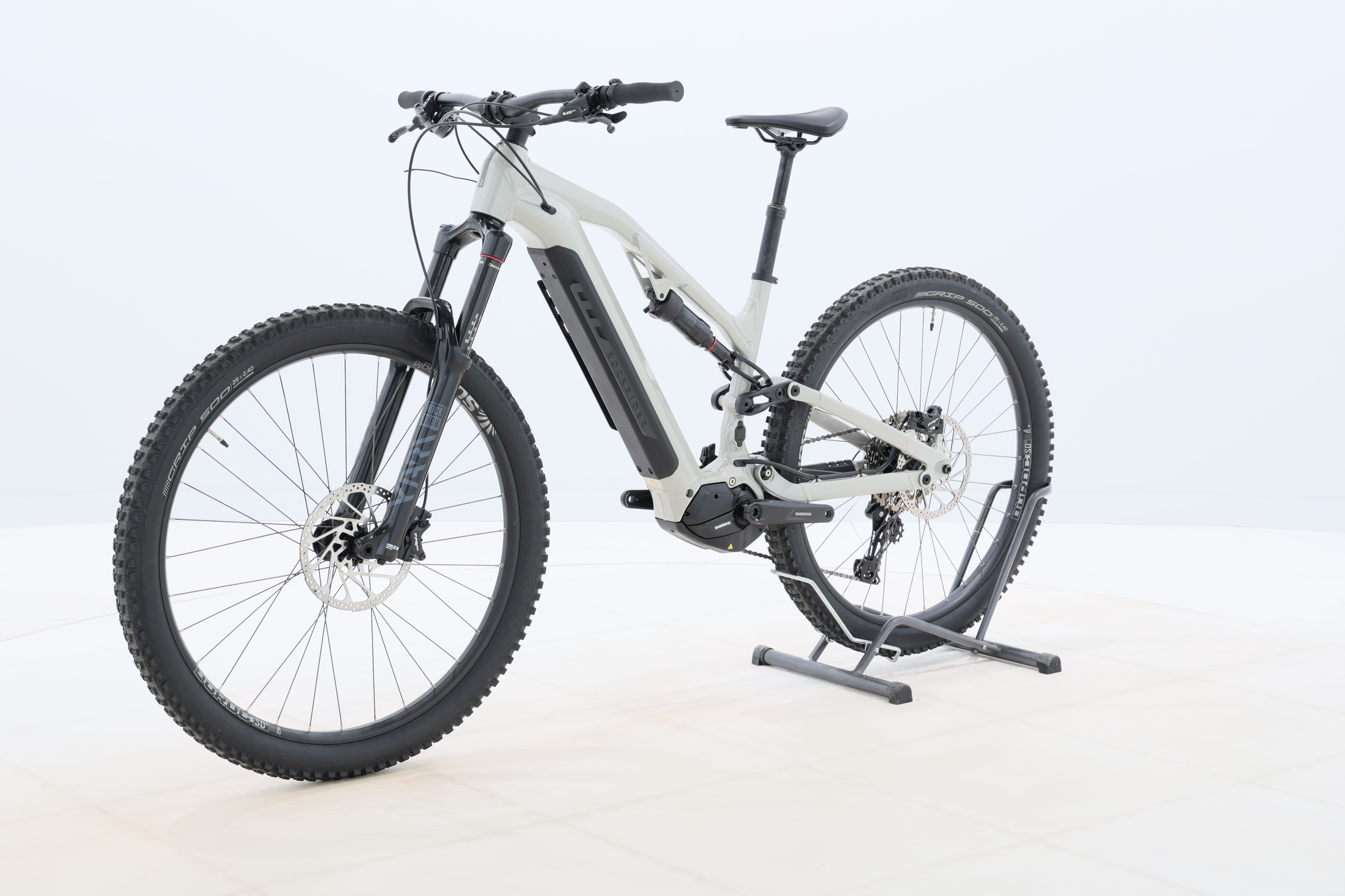 efb1e6e8-c383-4f5e-8108-0ee729abccdb