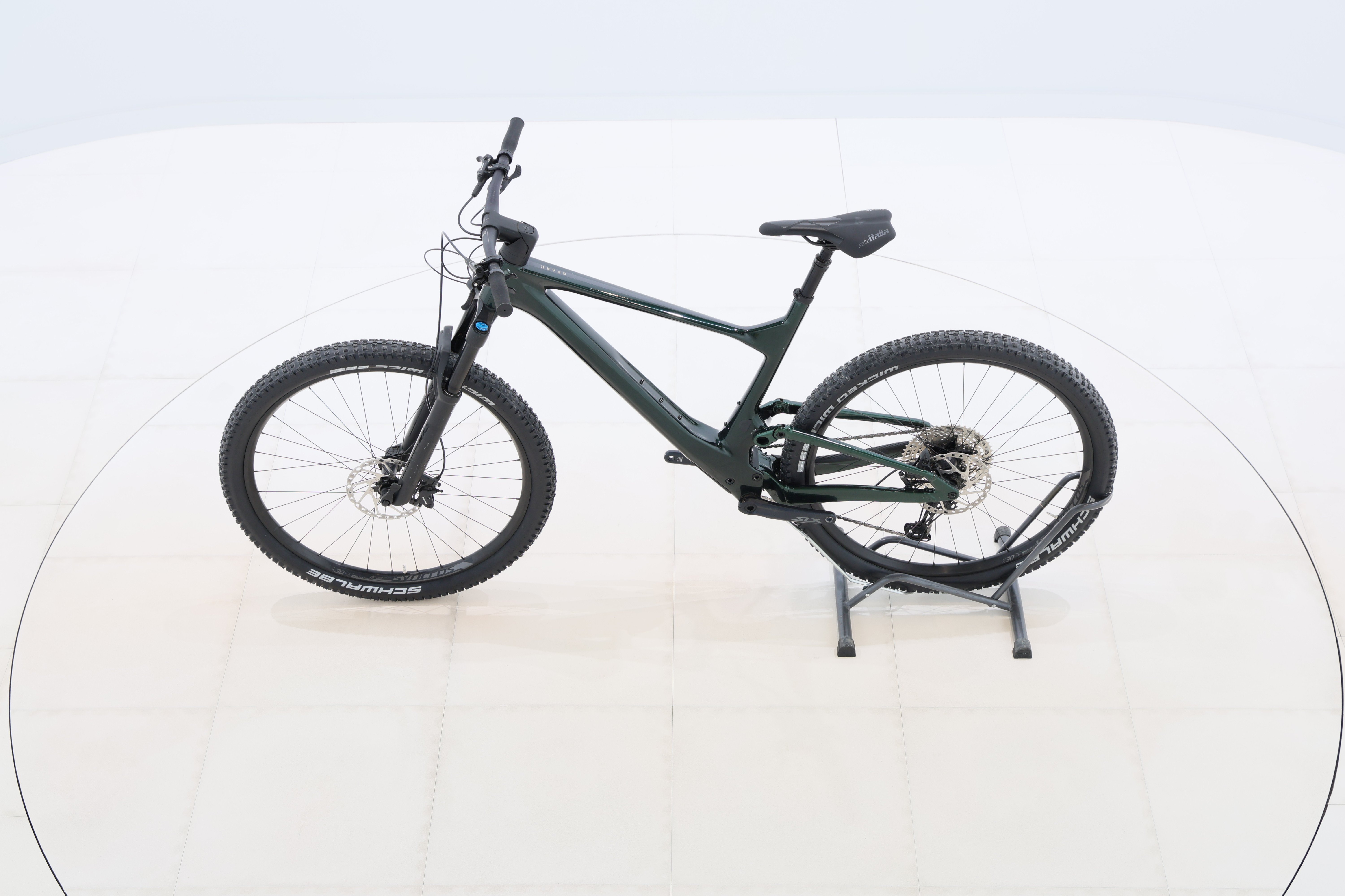 eed86b32-040e-402d-a42b-4f03ff3a8130