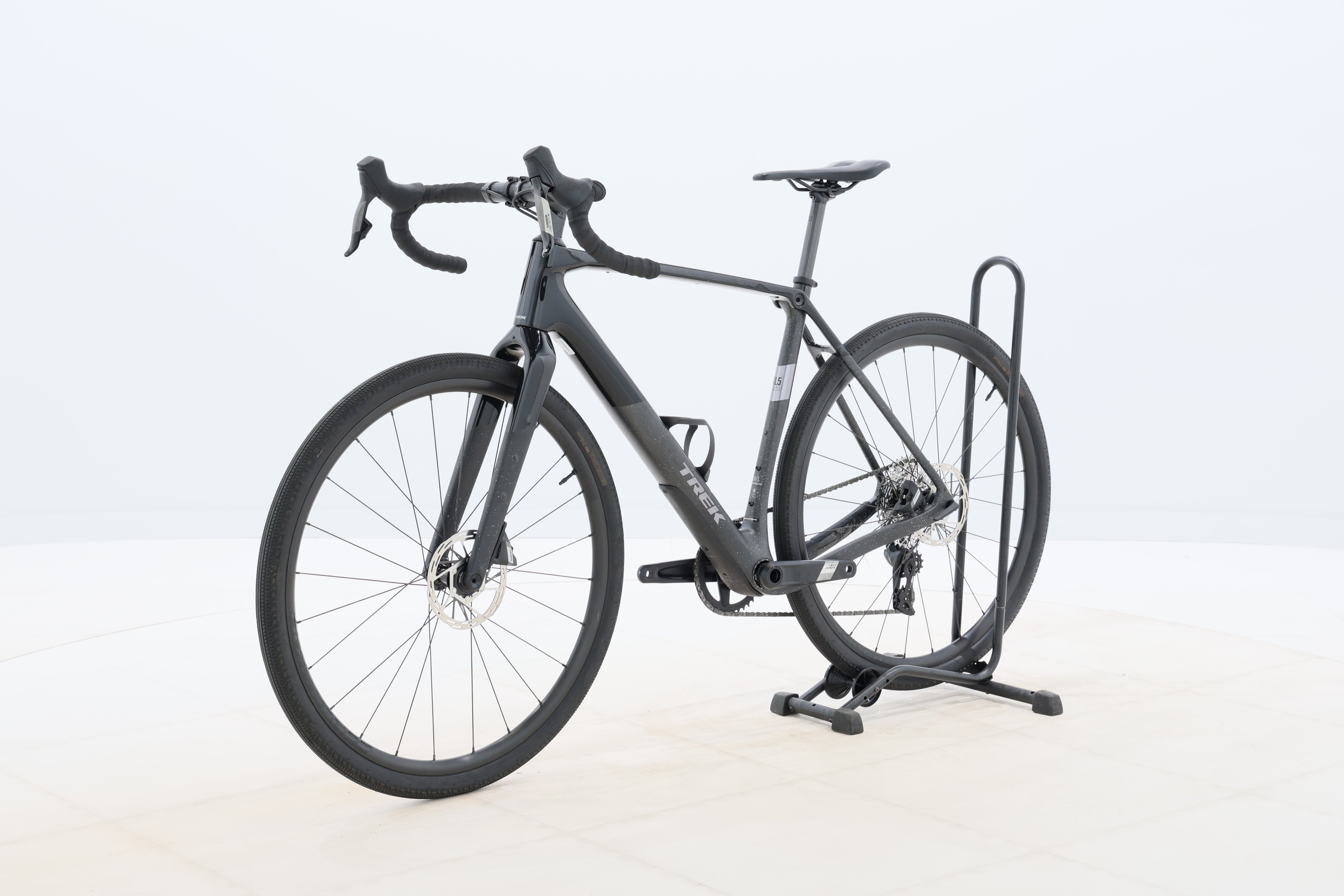 03845516-cf17-43fd-9172-483323622a1a