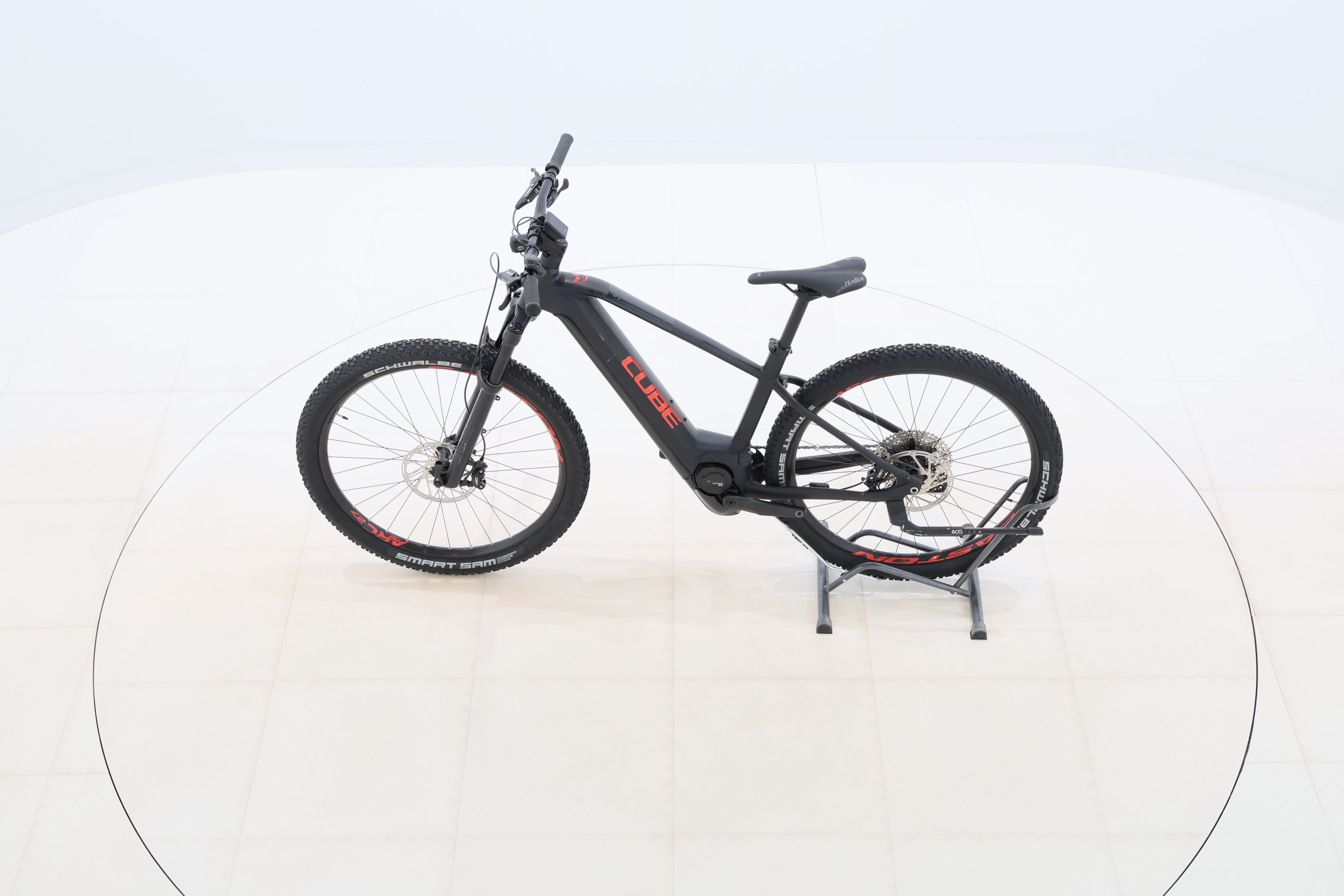 d8c4a076-2edd-4e25-a706-6c6886311b12