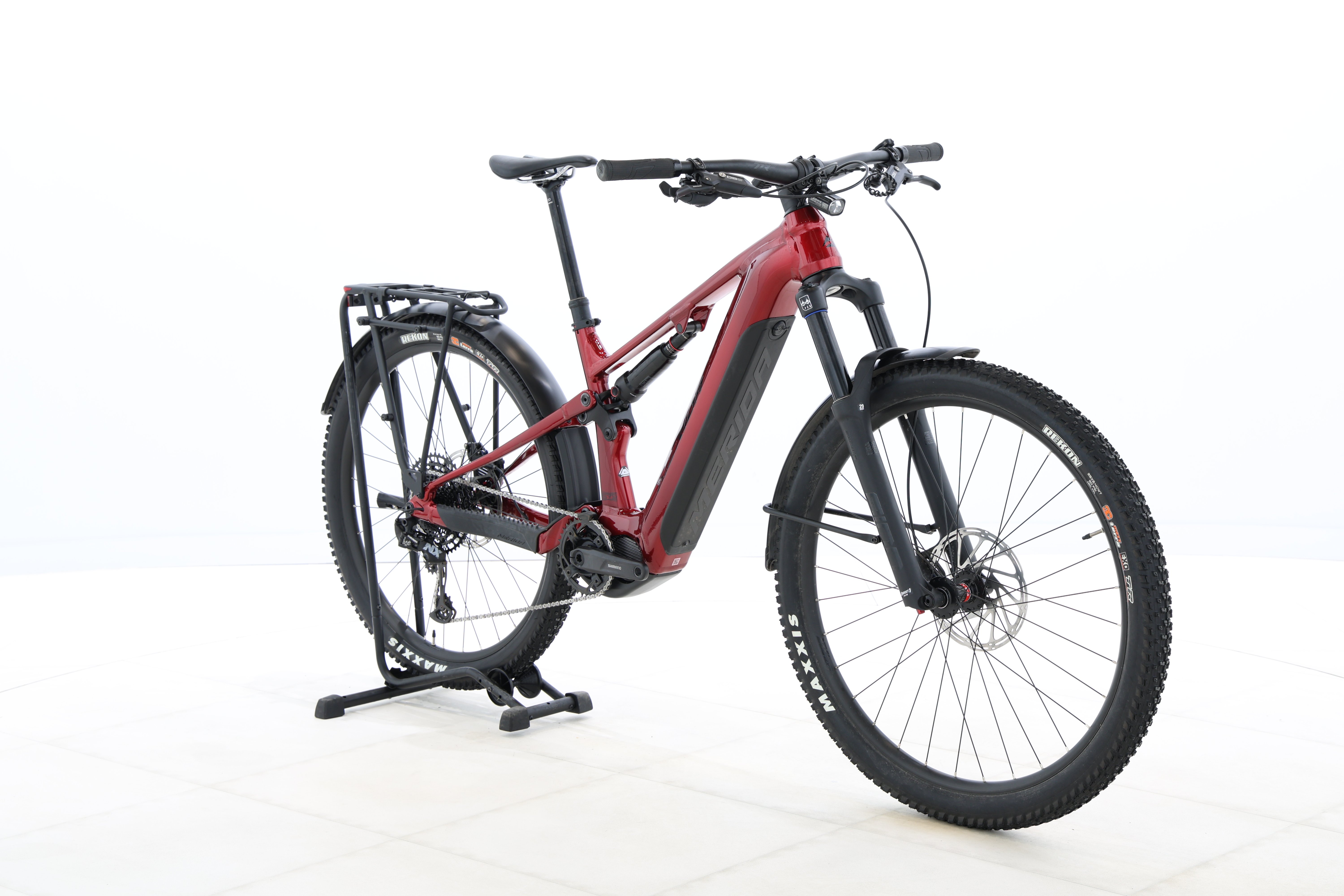 c2dcebb0-3032-4769-96aa-e179116f8a8e