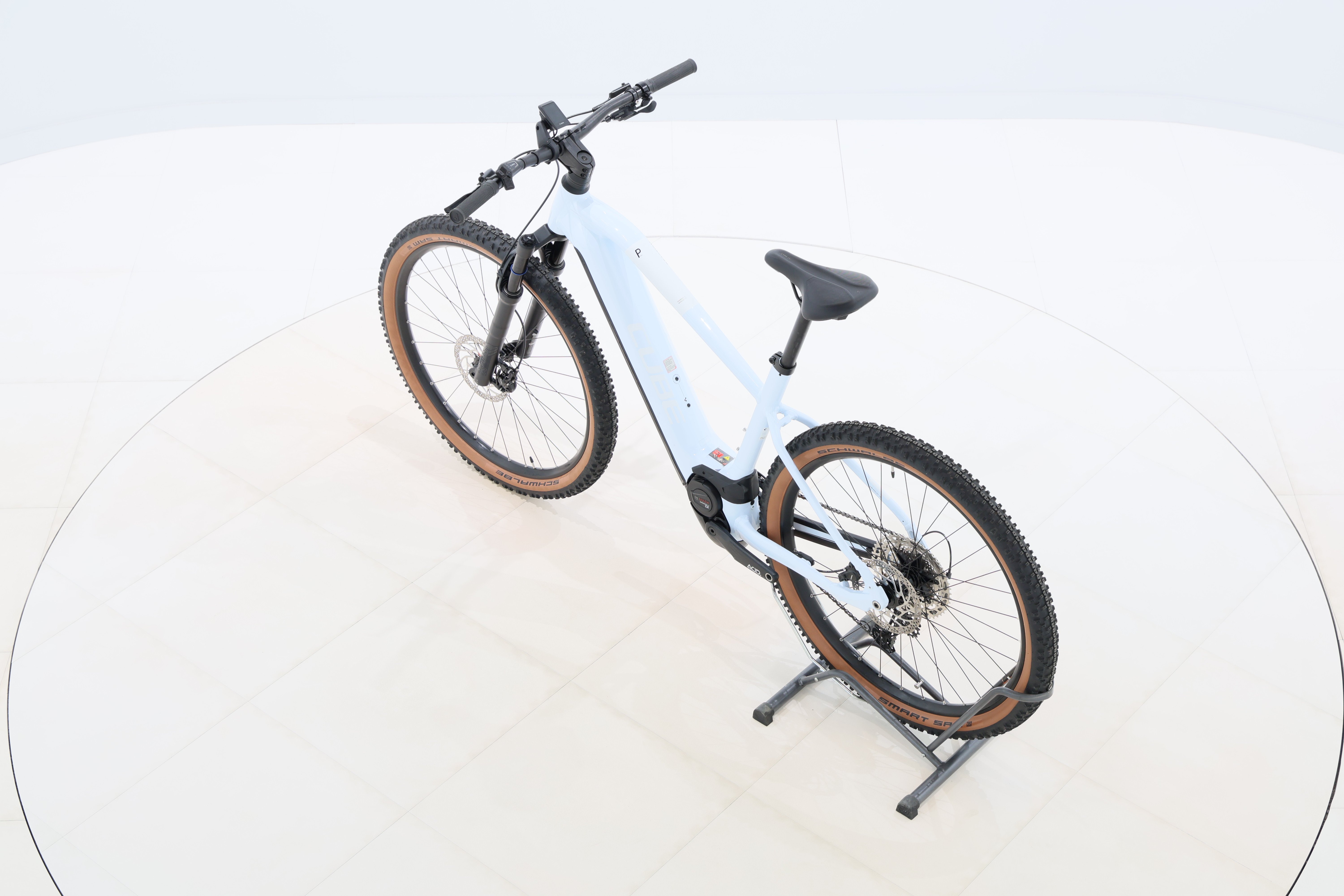 bb8ca334-aa4f-420f-942b-8425b1480f0f