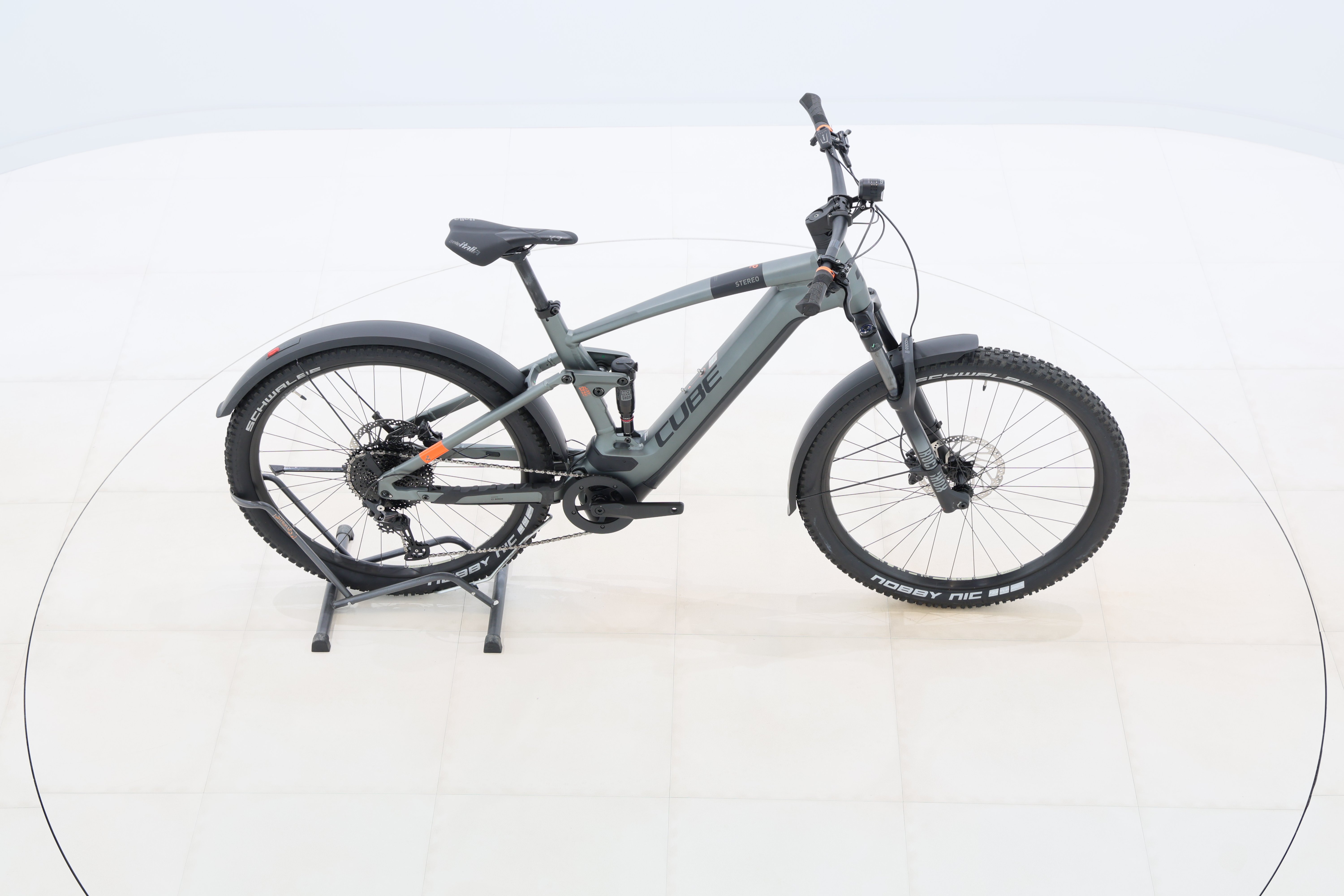 0954b218-f32d-470f-ac7b-a2c74e107979