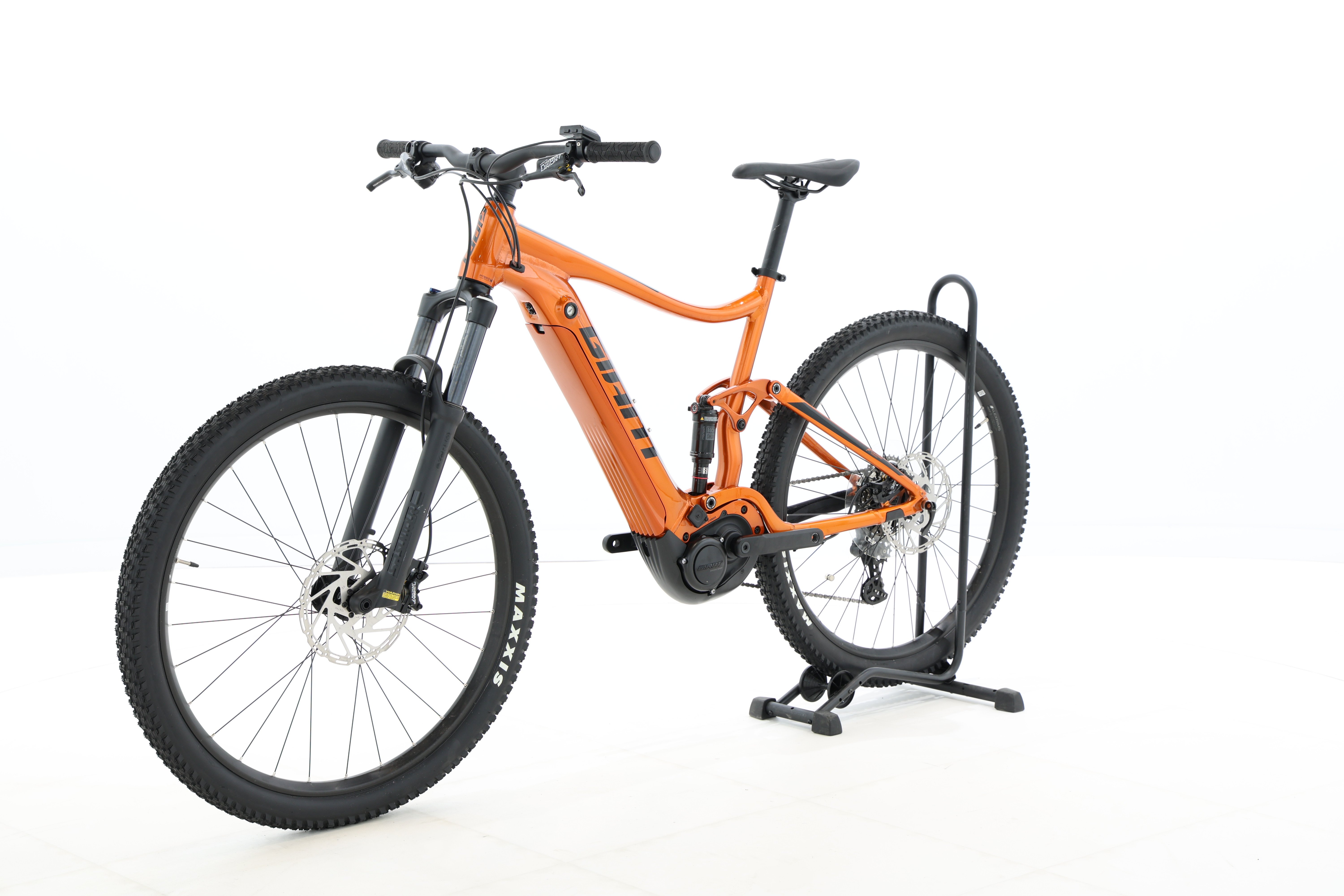 c720f06d-1041-4fd2-9d09-e26ebbb582a6