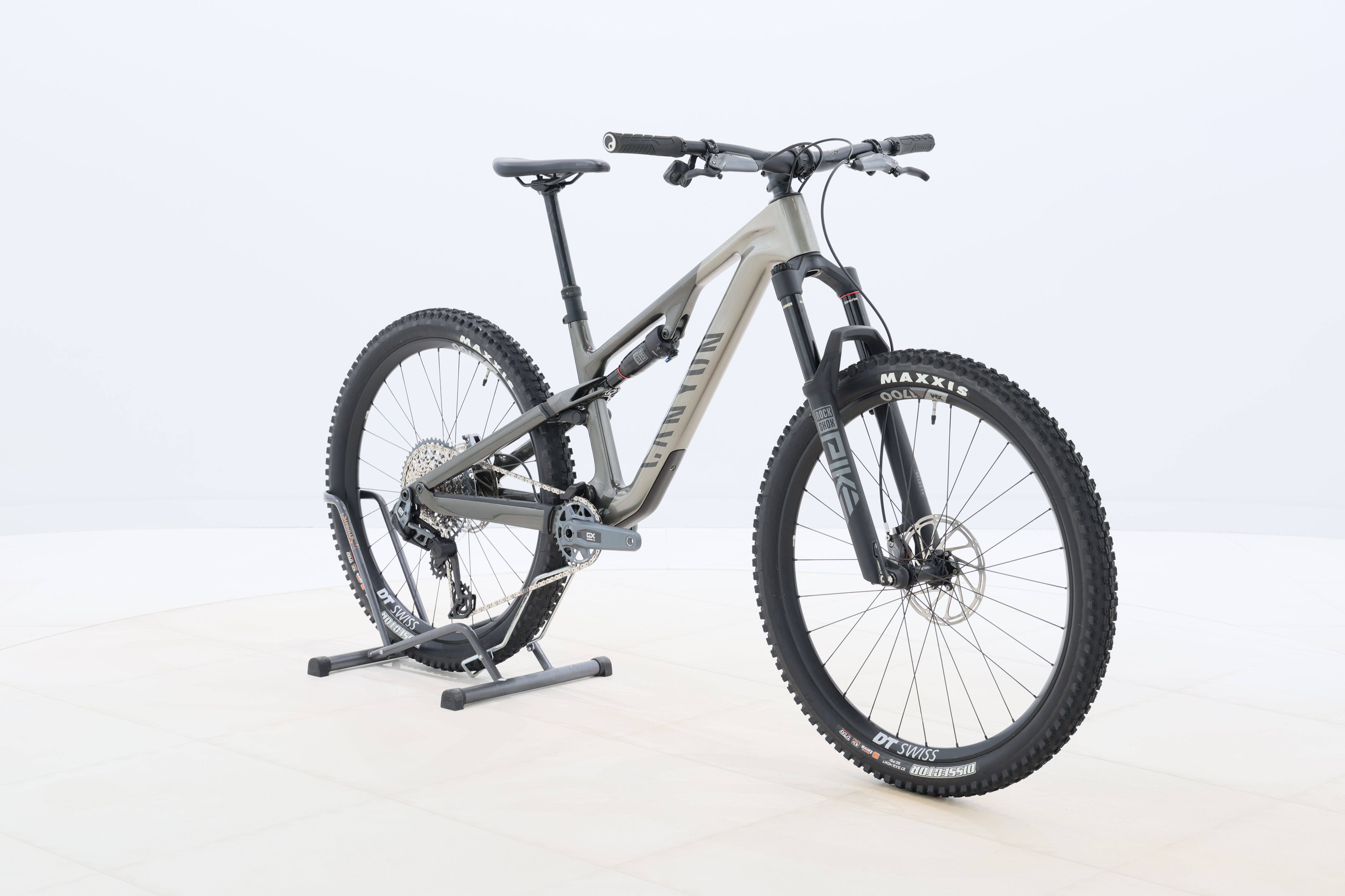 2e1e3d3f-57cd-4d4d-903b-a3aa0061db49