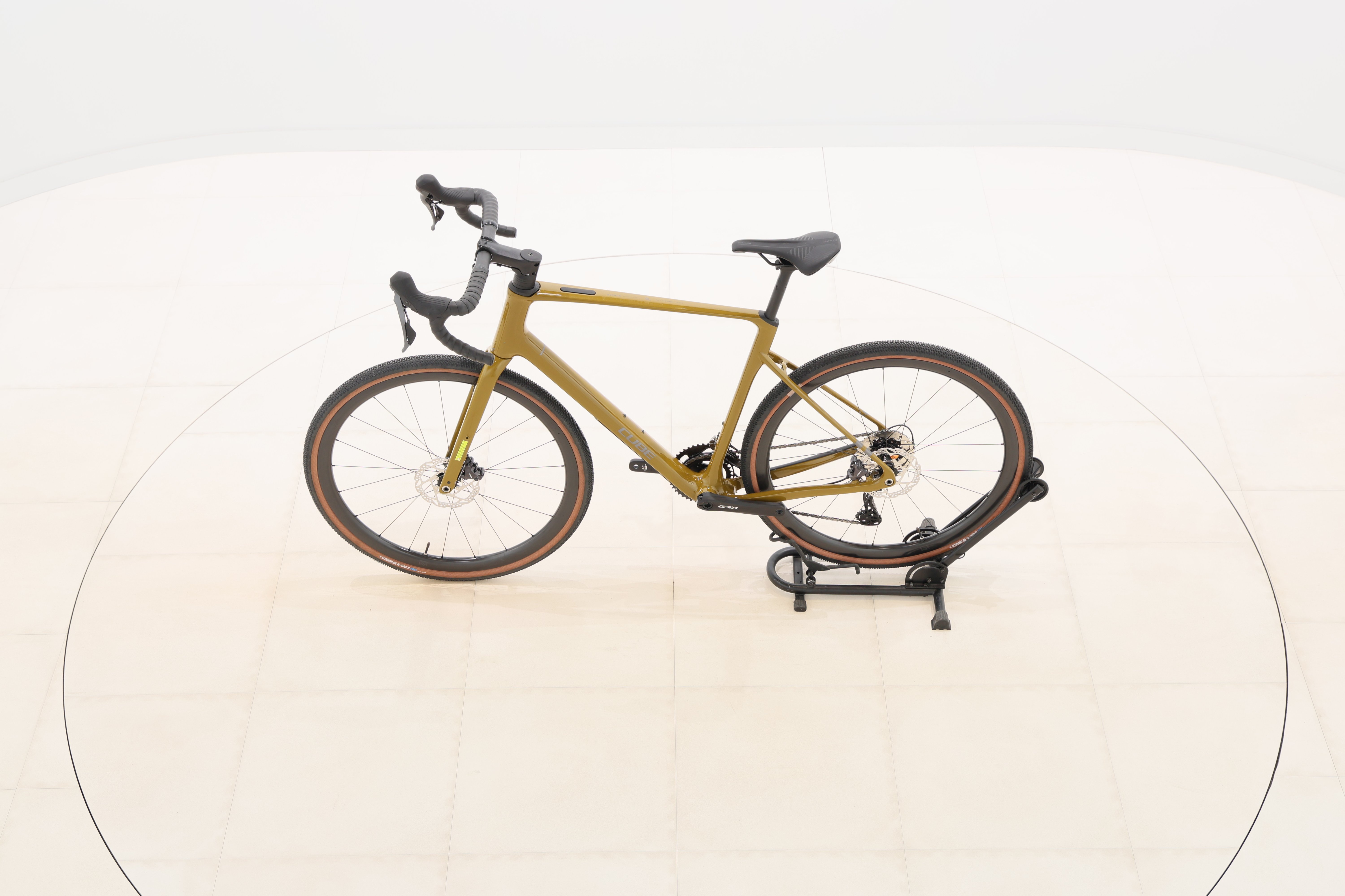 ee8a193f-c23a-4011-ba15-afbcfed7737e