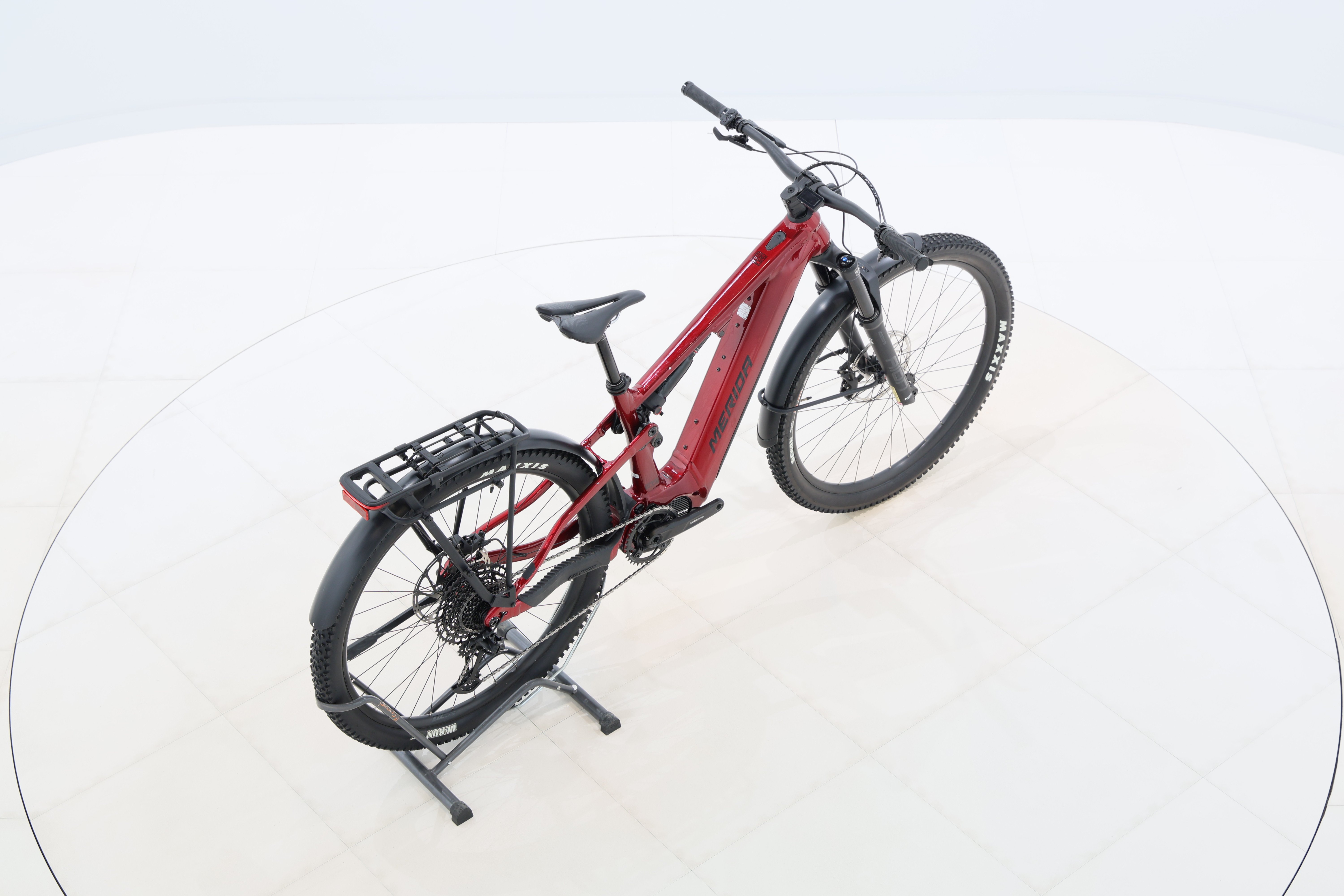 e8b75938-ef05-4664-a9ec-c72c8945f963