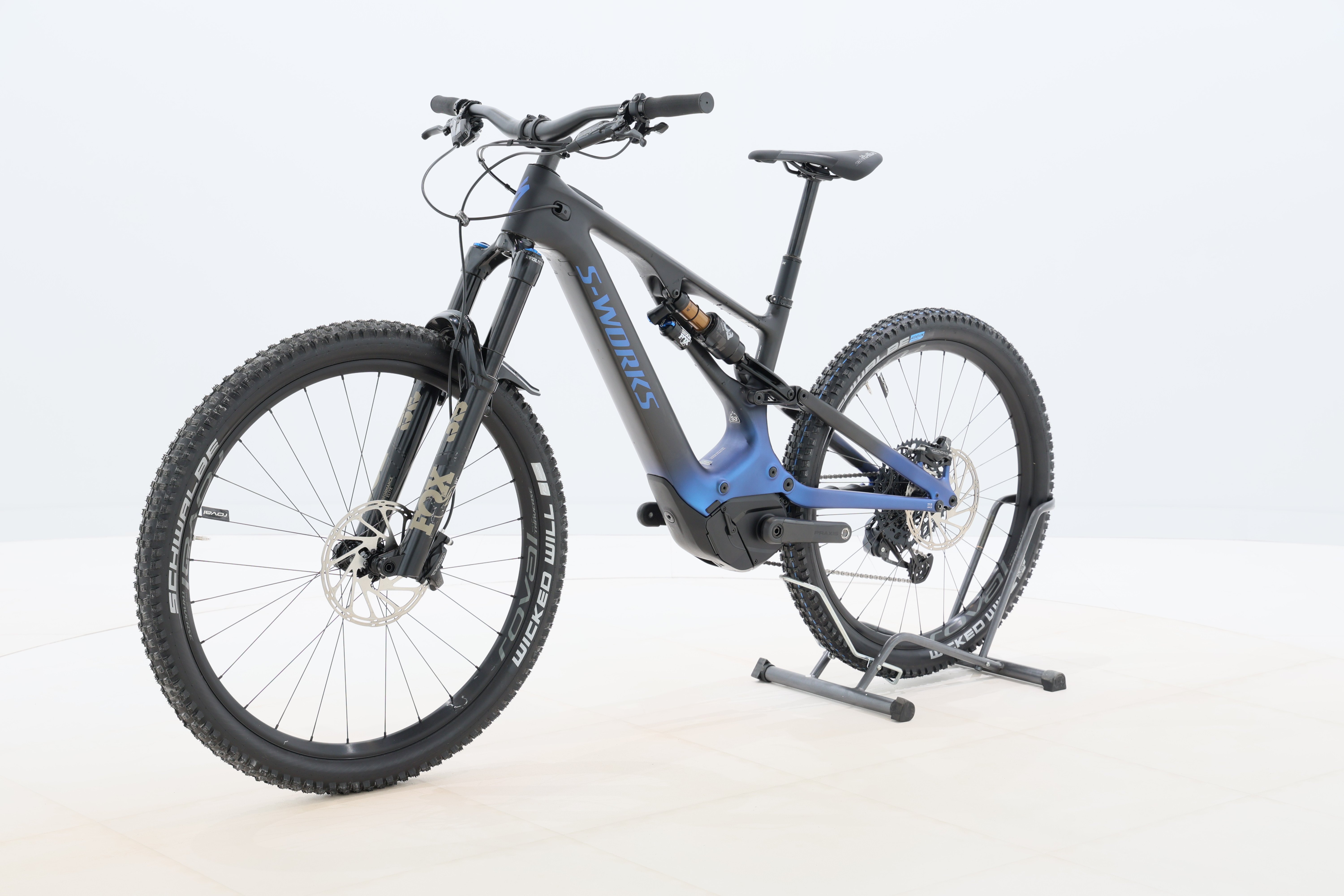 4a701a8a-bd18-448b-9a1b-94db15a164ef