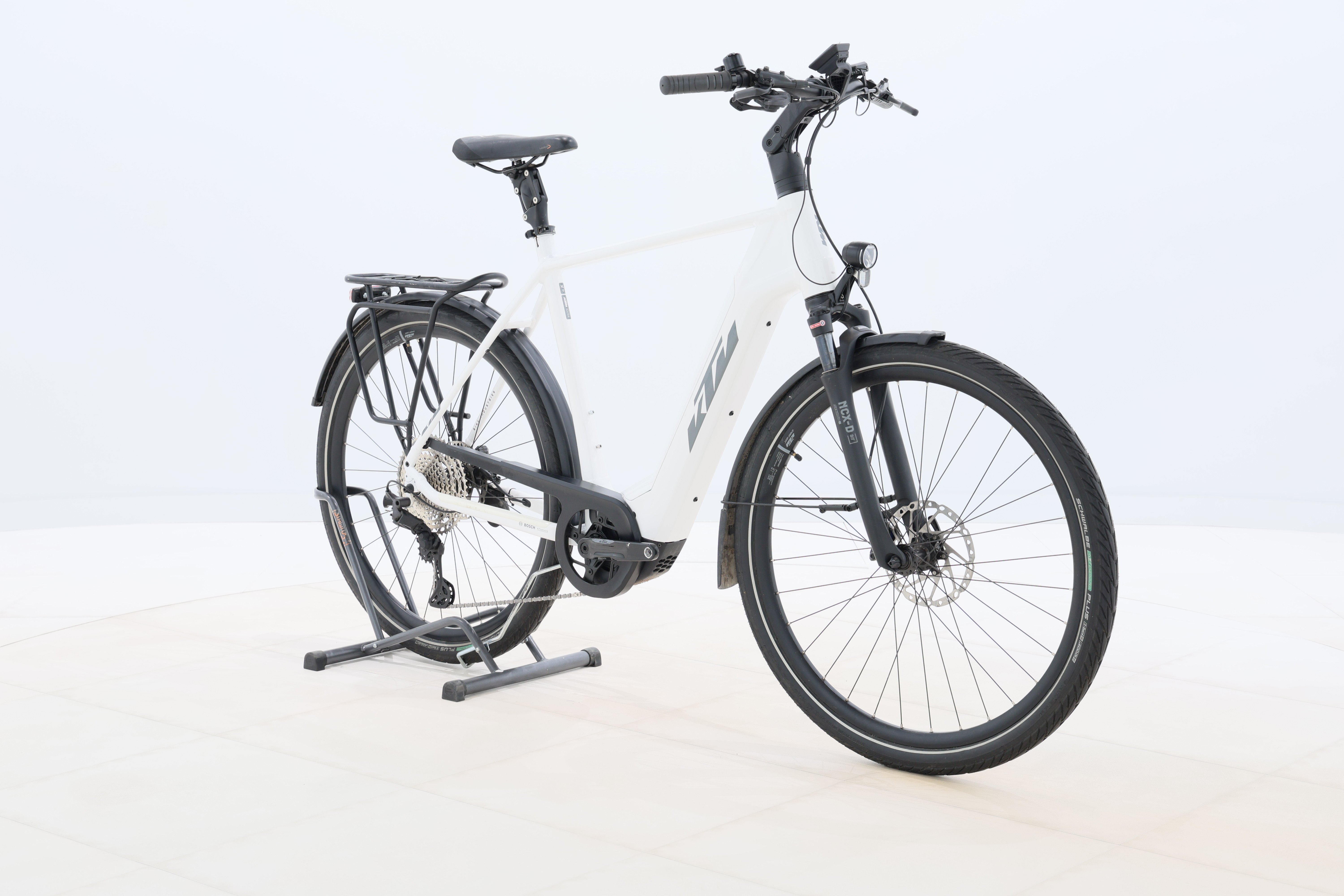 fab9fa32-c76d-414a-9d8e-39fa2ca4d5cc