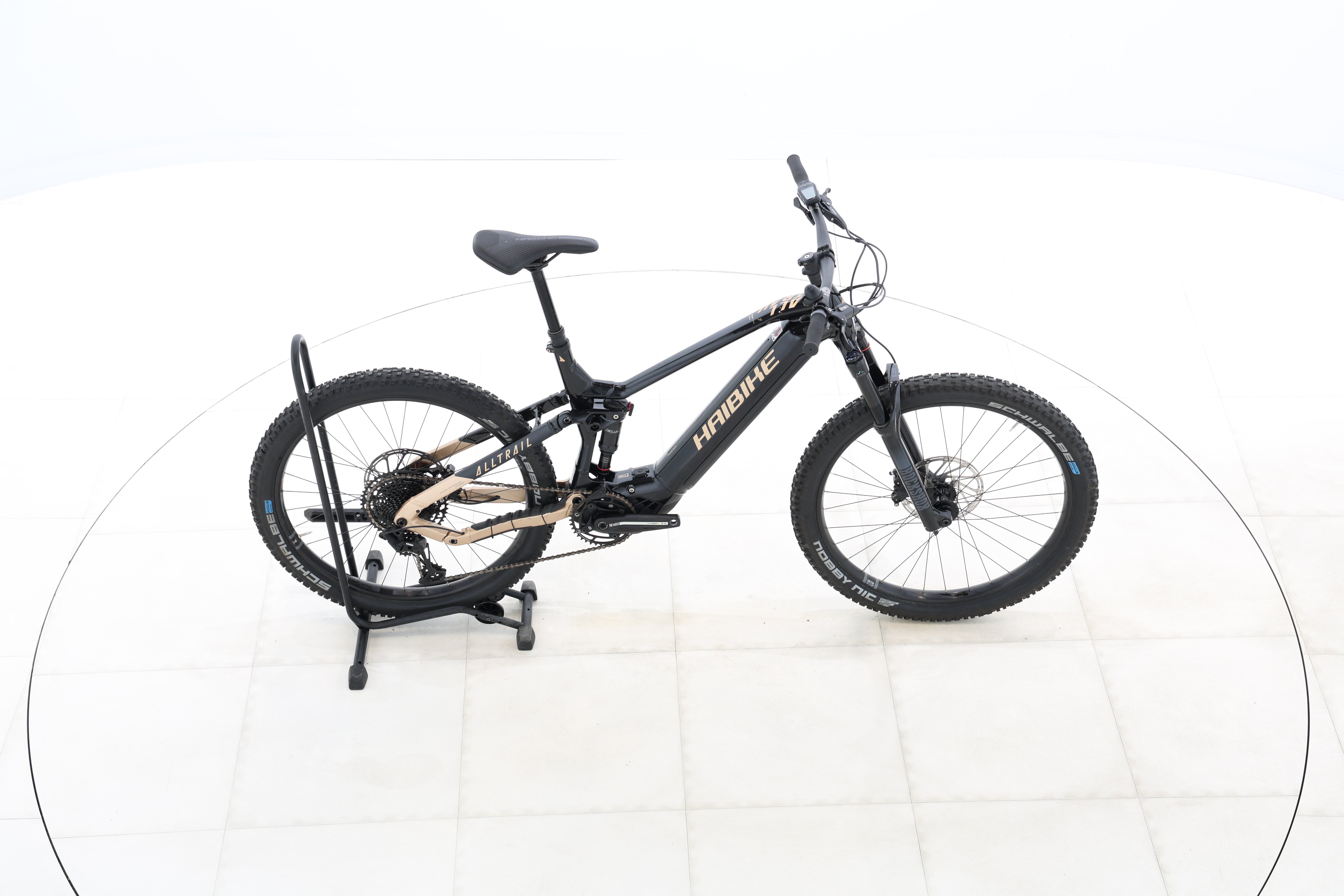 fffd26fa-70aa-4106-8ce0-3178704505cc