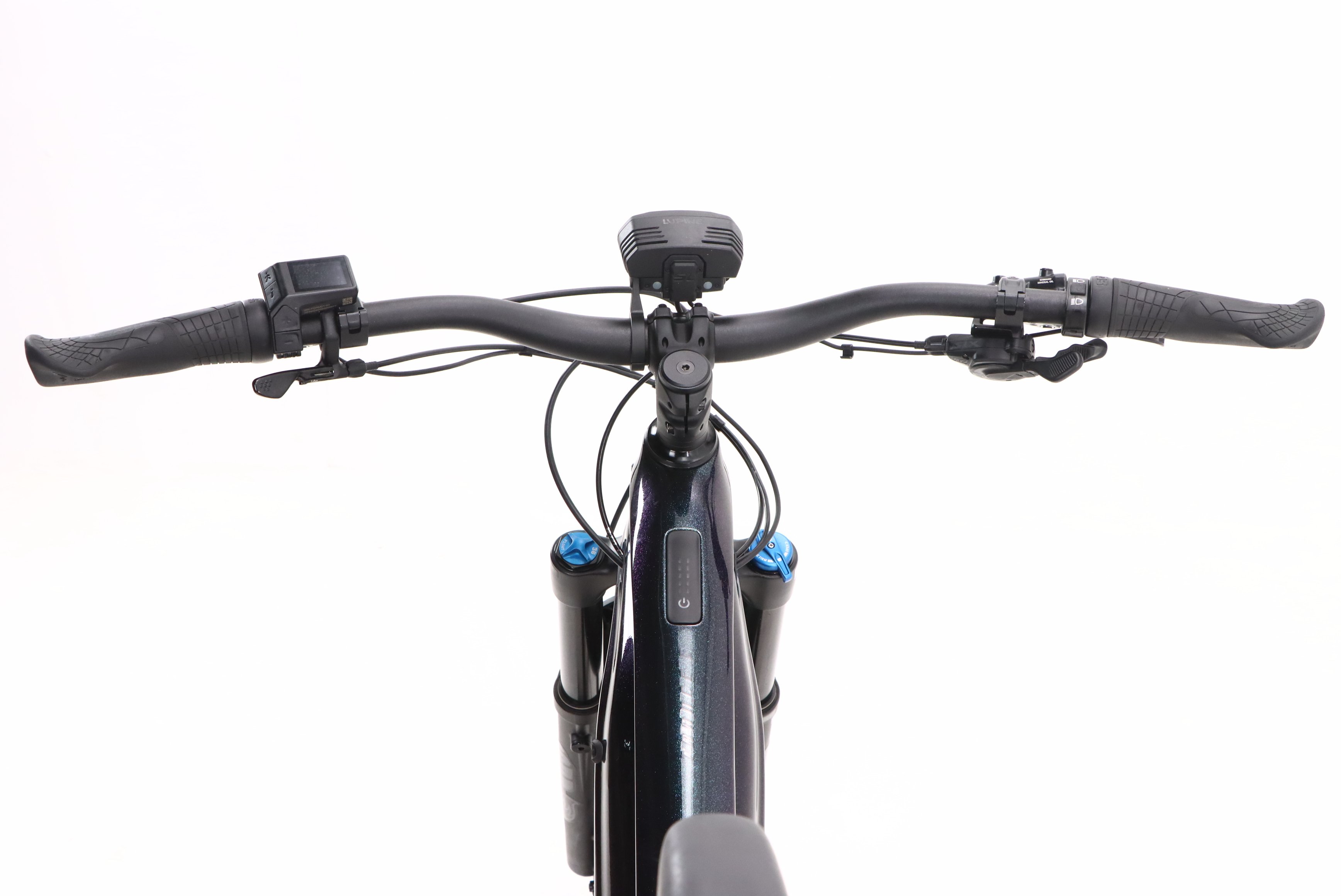 b752fb09-9fb5-4764-a3e4-a96af51168e3