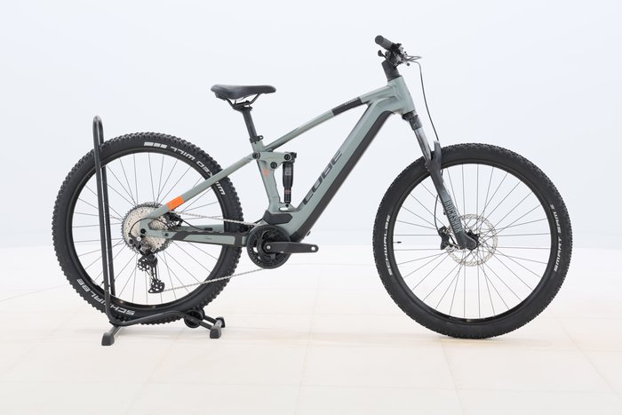 Cube STEREO HYBRID 120 PRO 625 2024