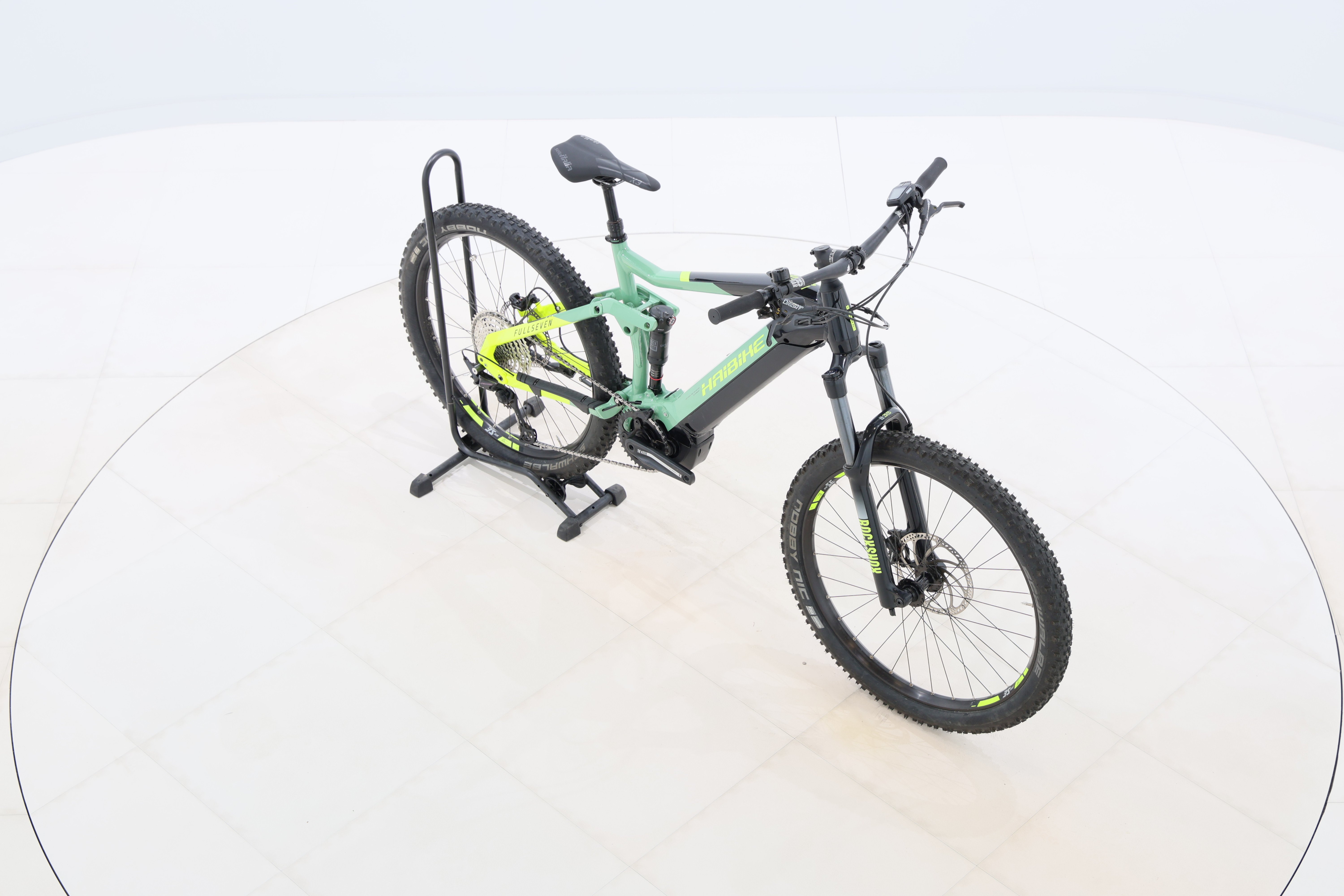 e3d2d1b9-20dd-4d86-90a4-85ee45745024