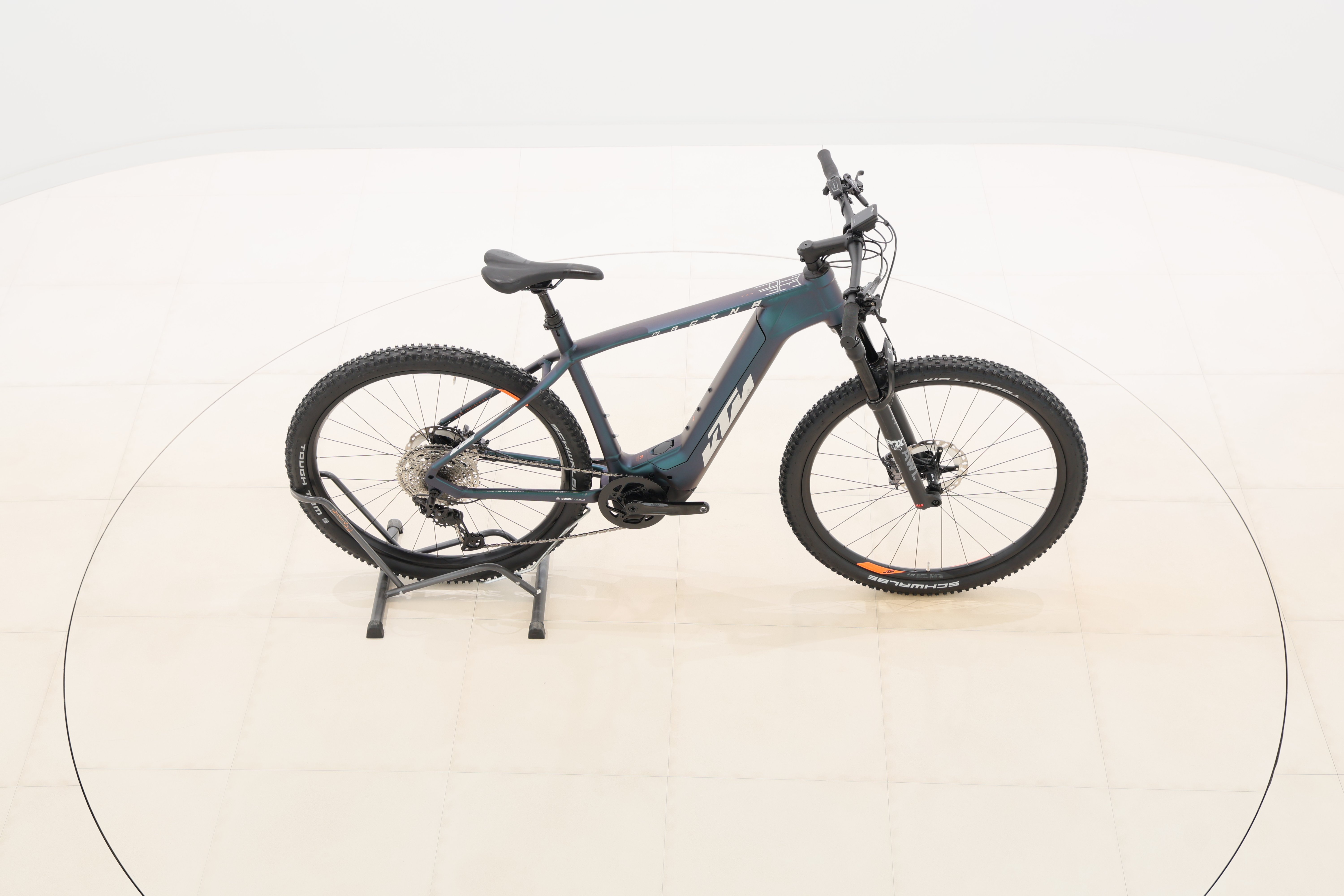 0a9d5dd8-200c-4023-bdf8-cb86d842db49