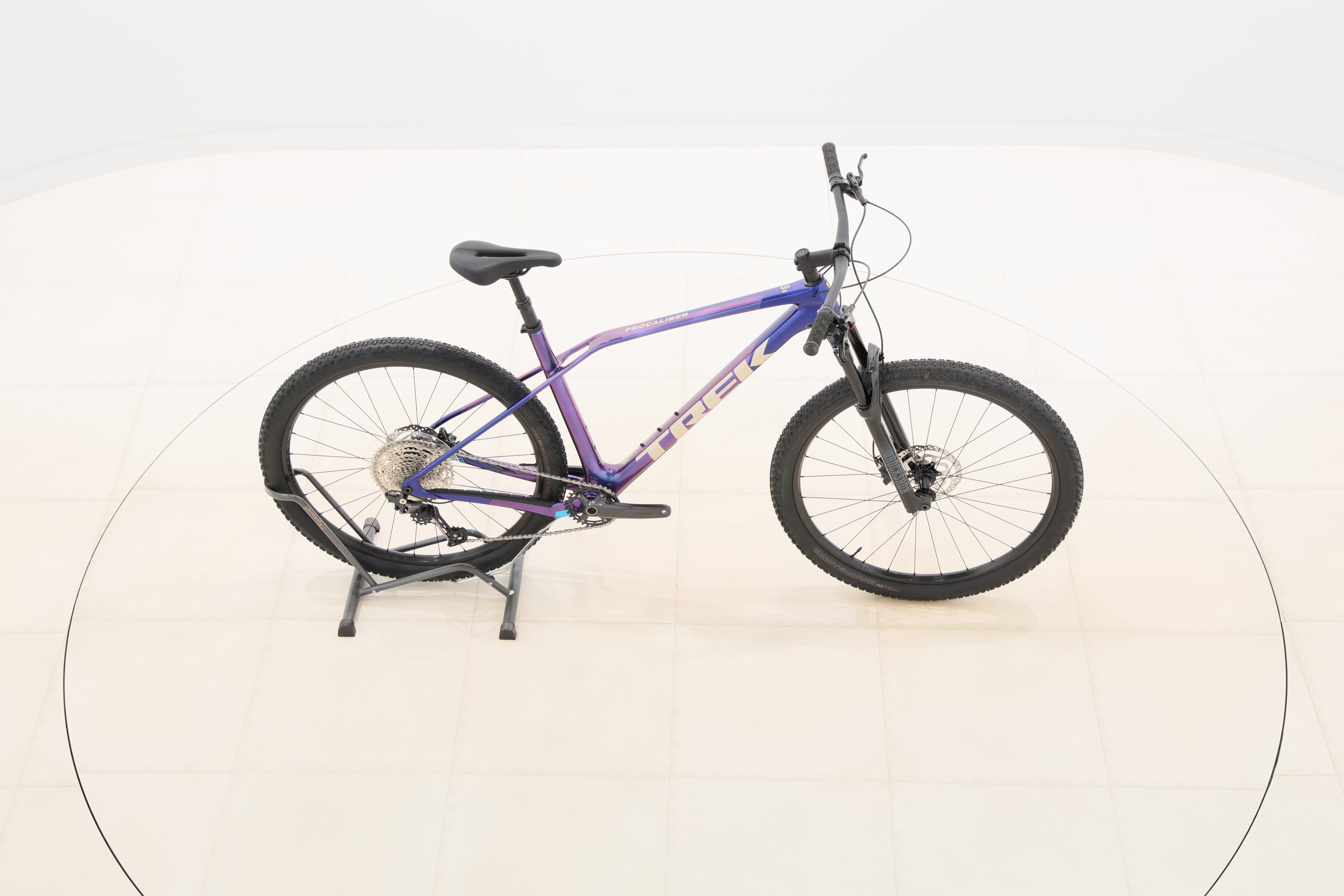 e363a0ec-fdf7-43d5-a3f0-b381a7c113f0