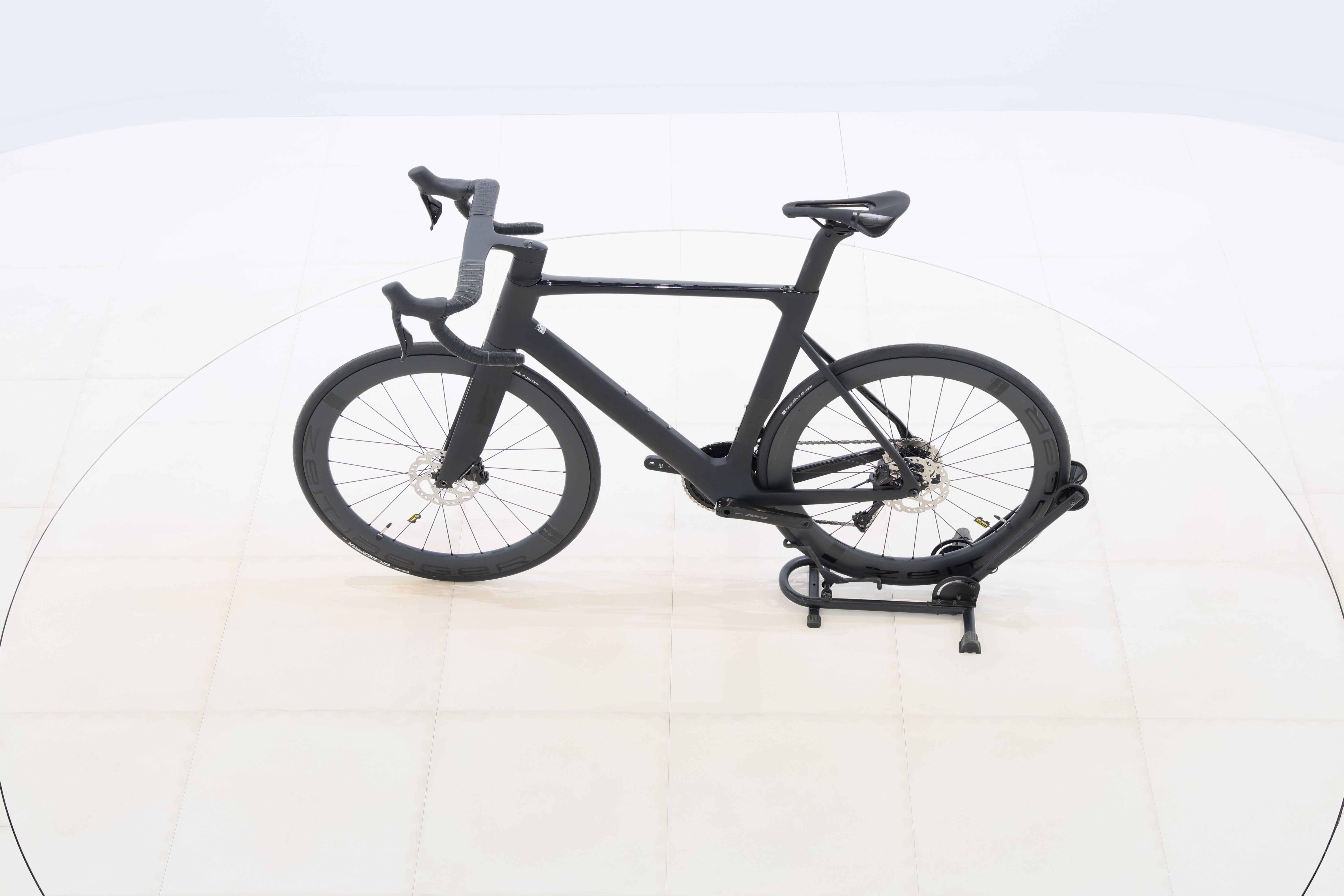 de851937-3f5d-40ff-8988-ba6c246021ee