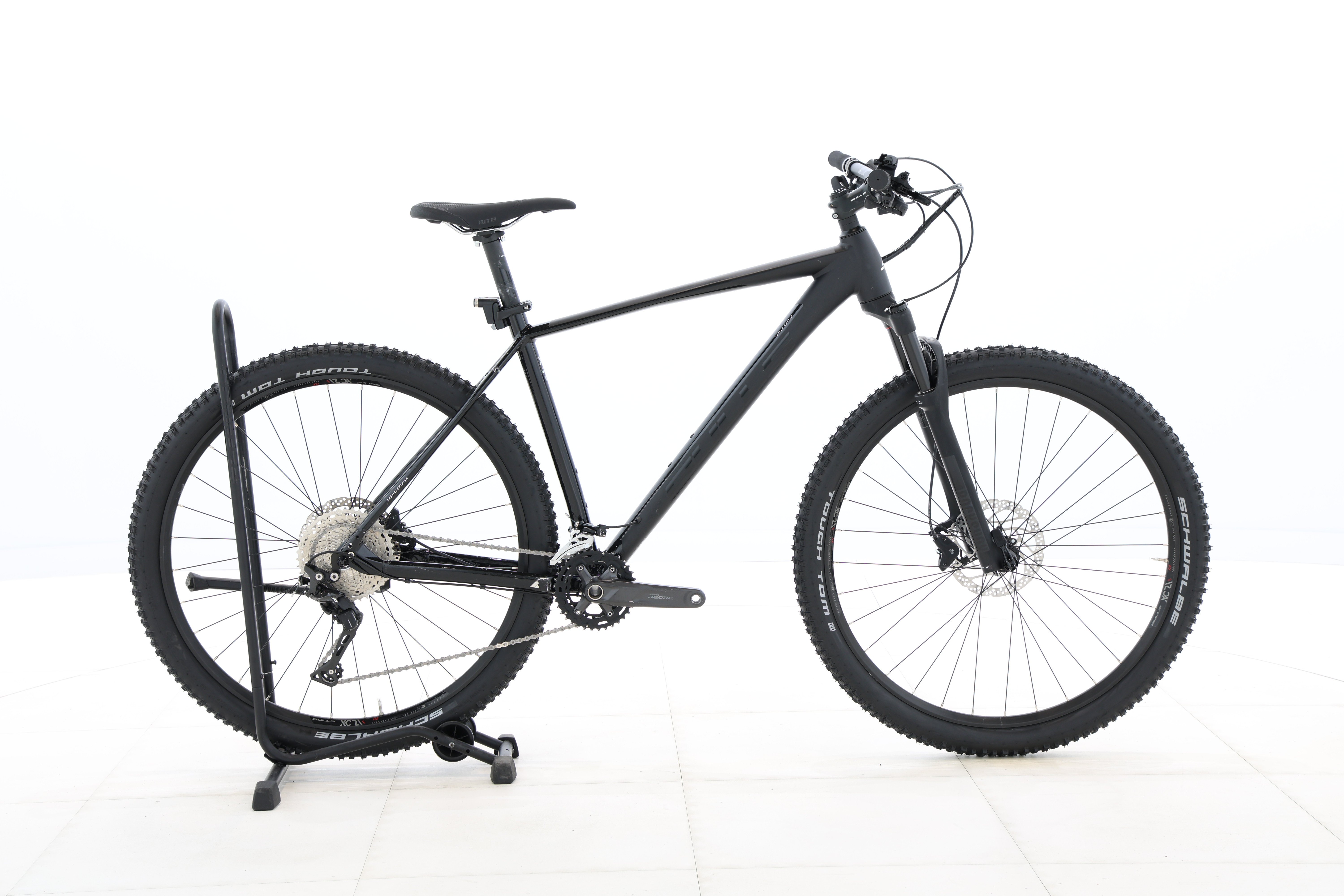 c46f89f0-d9f4-42b1-b532-8dd98c28e464