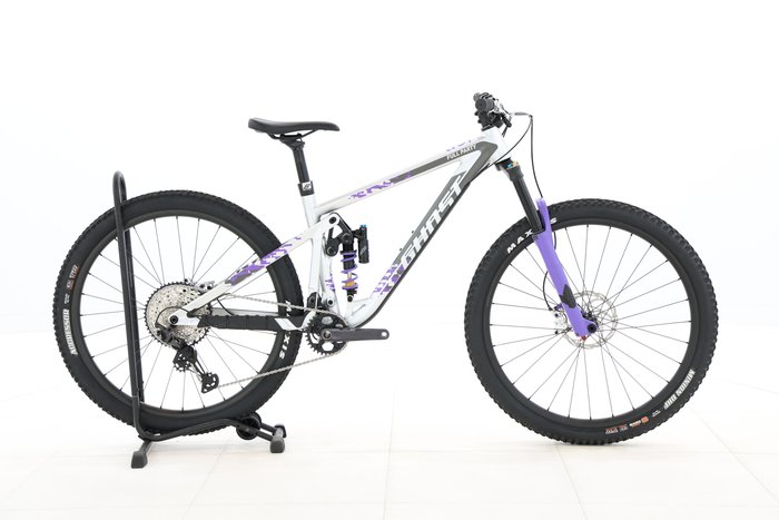 Ghost RIOT TRAIL FULL PARTY 2021