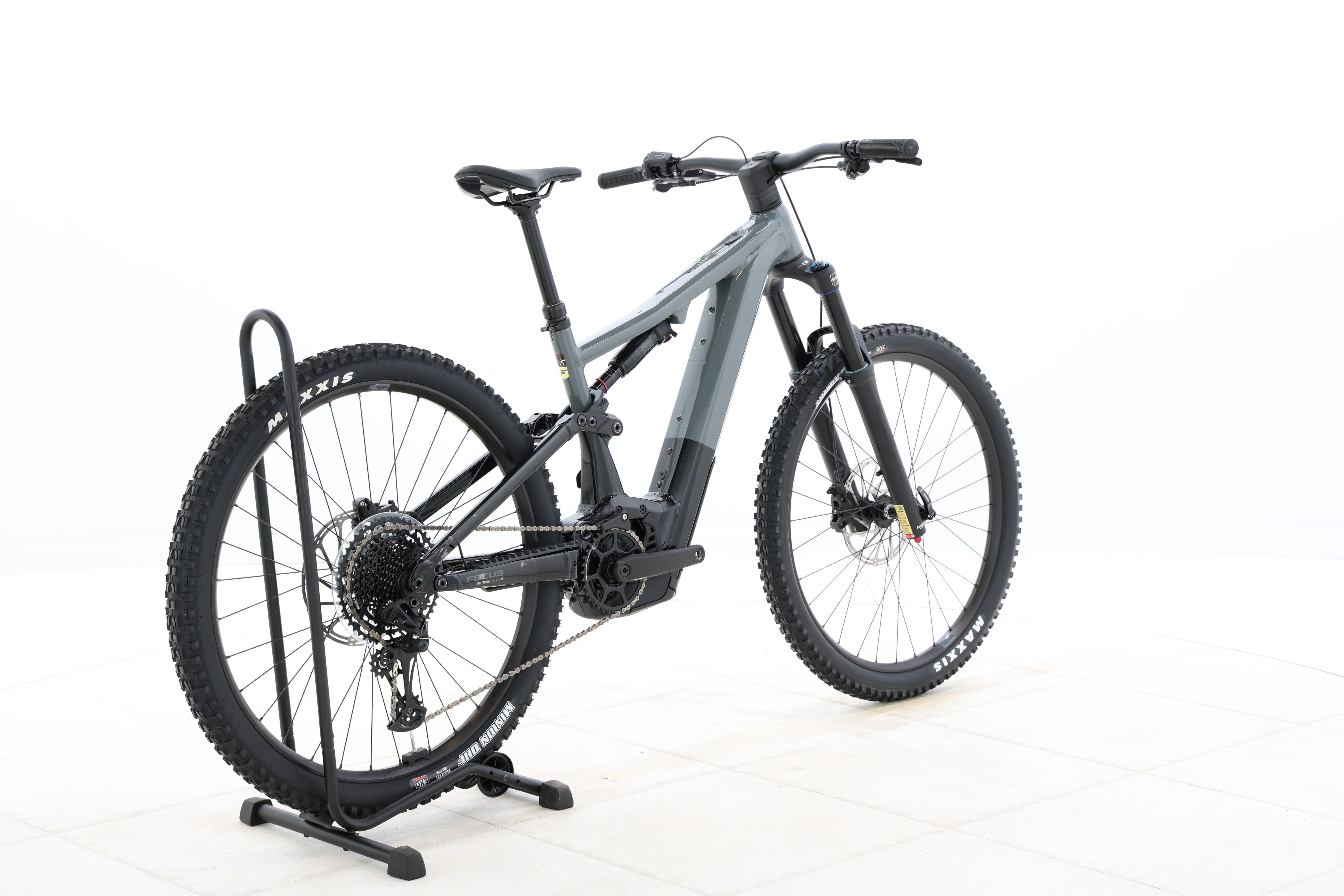 069cfb44-89a6-4e05-b863-f3d8bc924e65